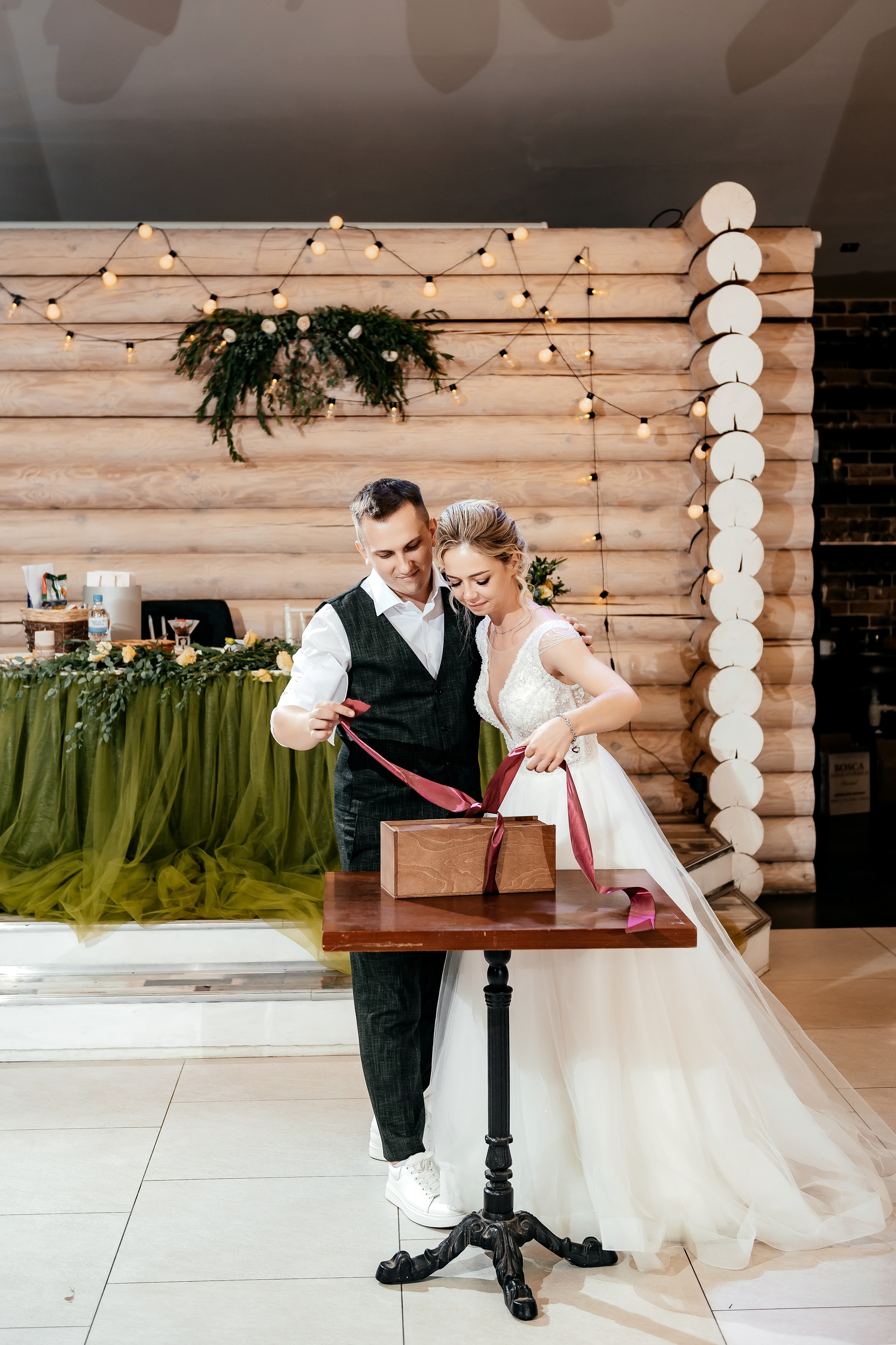 Евгений + Ольга, Щёлково, Загородный клуб «Барин». Свадебный и семейный фотограф Виктория Носачёва. Щелково, Москва и МО