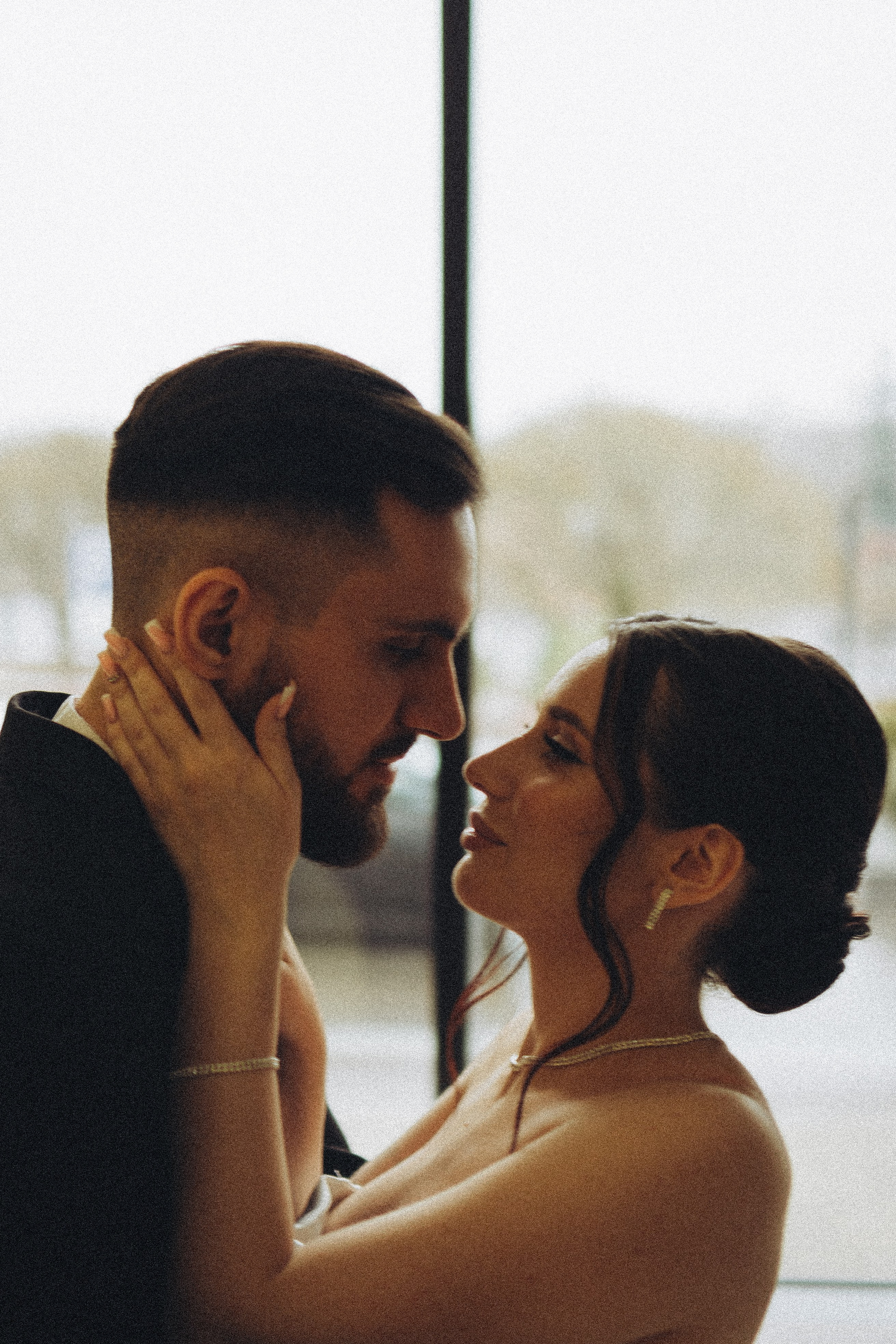 СВАДЕБНАЯ СЬЕМКА СБОРОВ ЖЕНИХА И НЕВЕСТЫ В ОТЕЛЕ И ТАКЖЕ ФОТОСЕССИИЯ В ОТЕЛЕЕ МЕГАПОЛИС БРЯНСК. Профессиональный фотограф, Санкт-Петербург — Виктория Богомолова