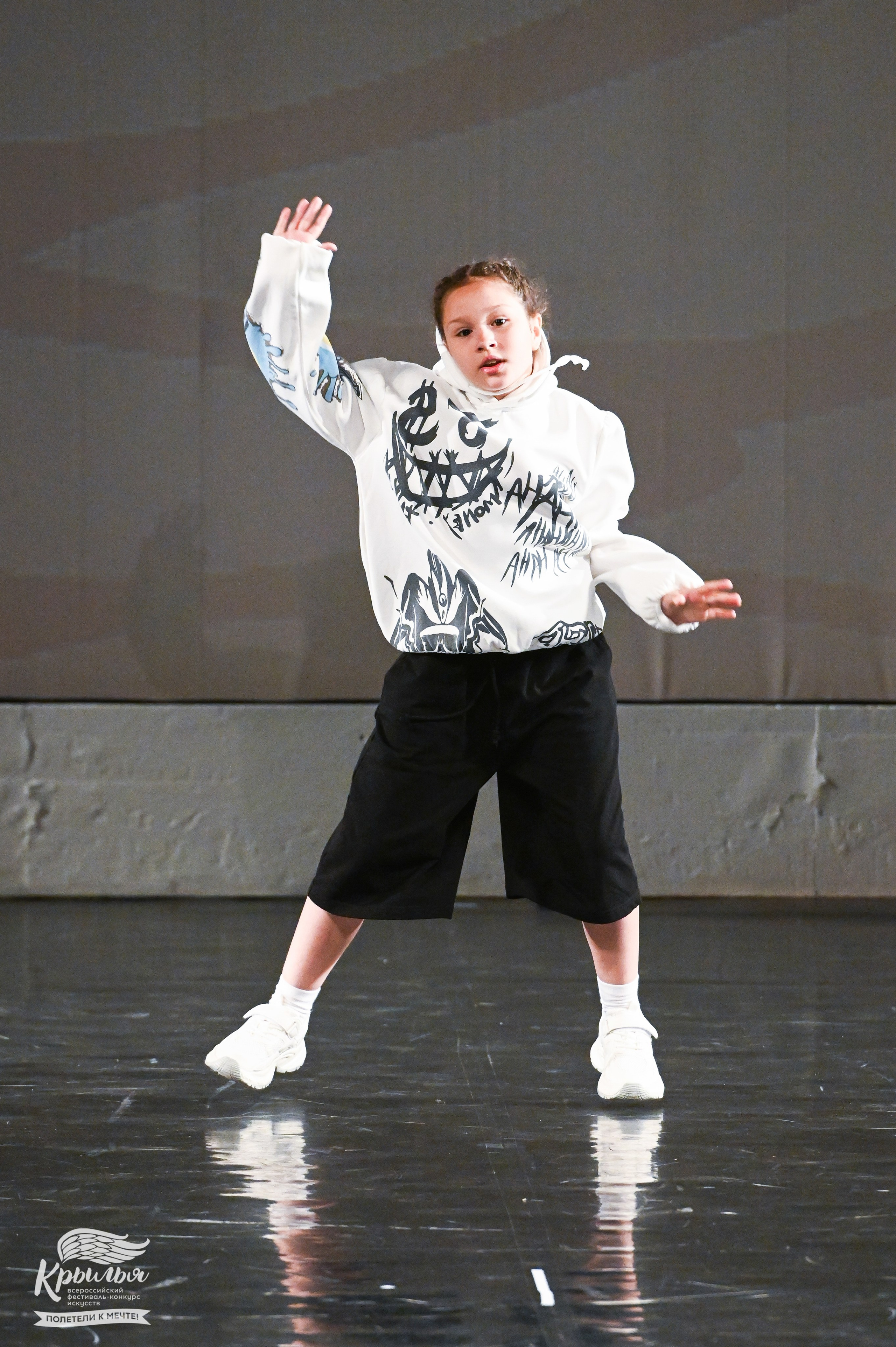 04.06.2025 Всероссийский фестиваль-конкурс искусств «Крылья» г. Санкт- Петербург. Медиастудия Фото Концепт