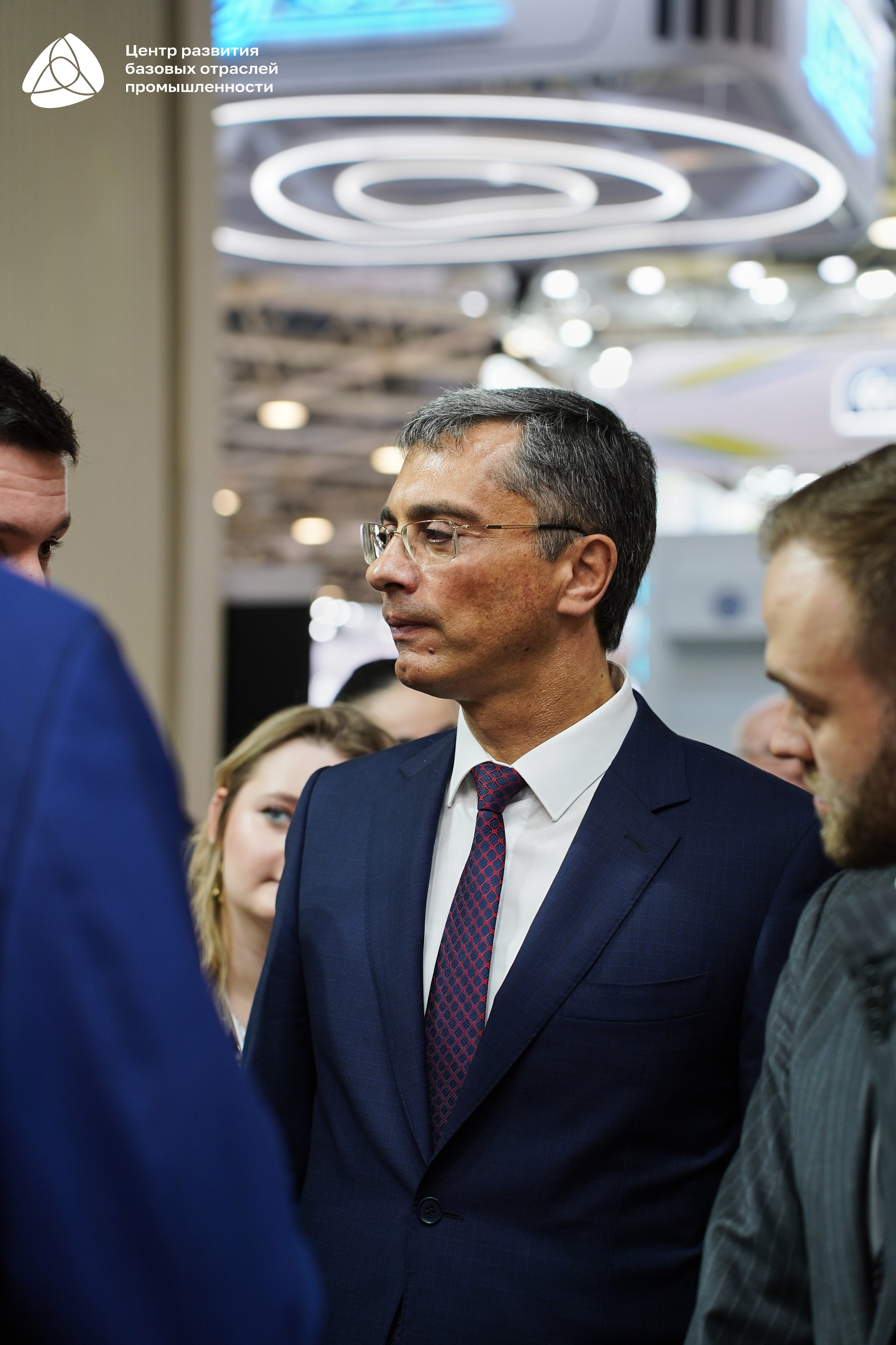 ЭКСПОЦЕНТР Алиханов. Фотограф