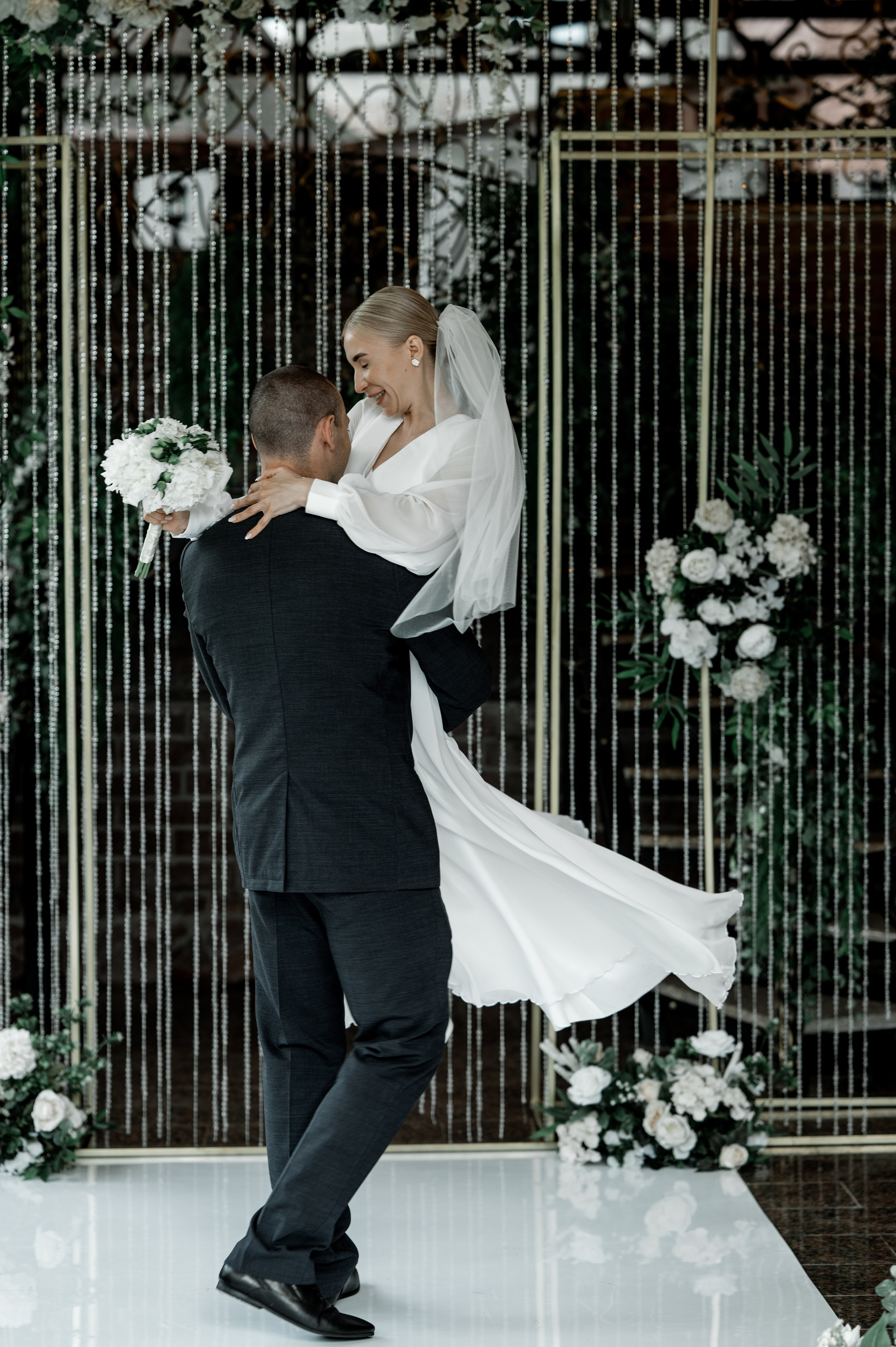 Ирина и Максим. Свадебный фотограф в Тюмени Анастасия Конева