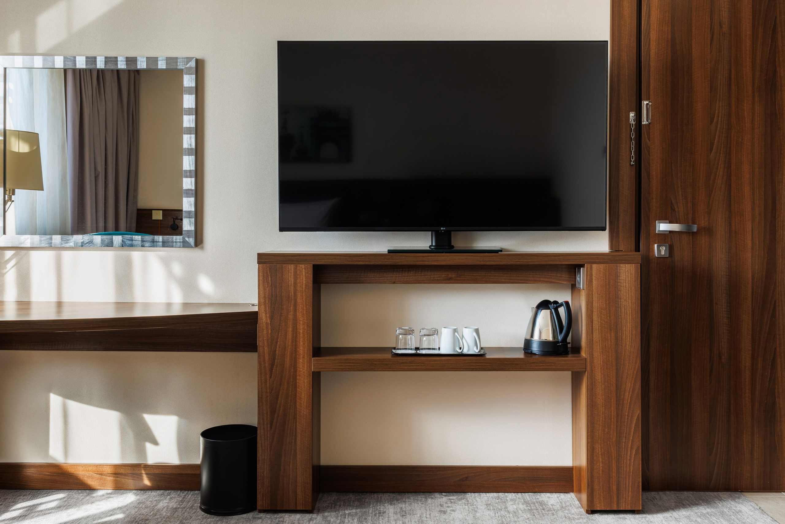 Hampton by Hilton Saint Petersburg ExpoForum 3*. Коммерческий фотограф в Санкт-Петербурге | Фуд, интерьерная и рекламная съемка | Влад Жолудев
