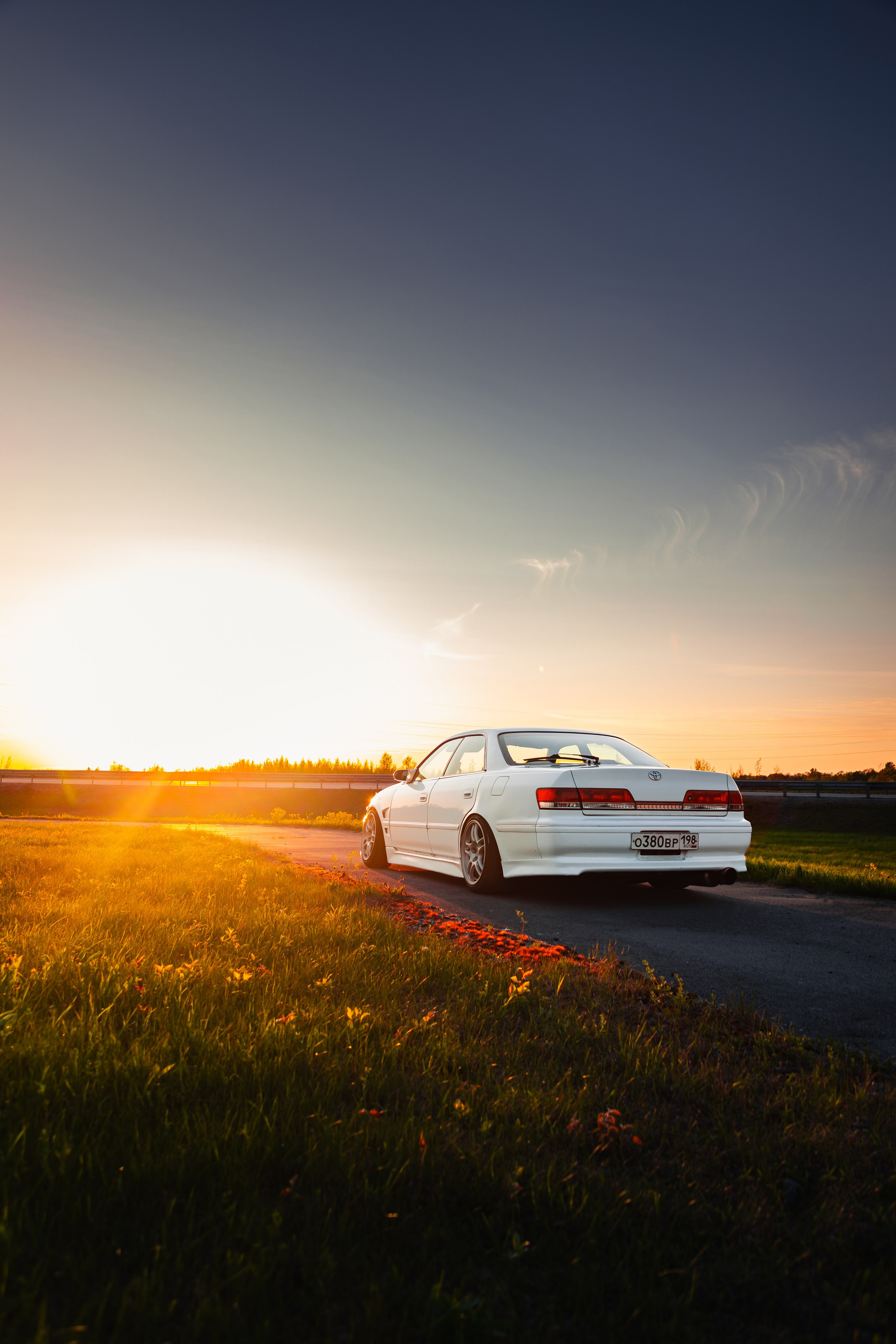 Toyota Mark II JZX100 на закате