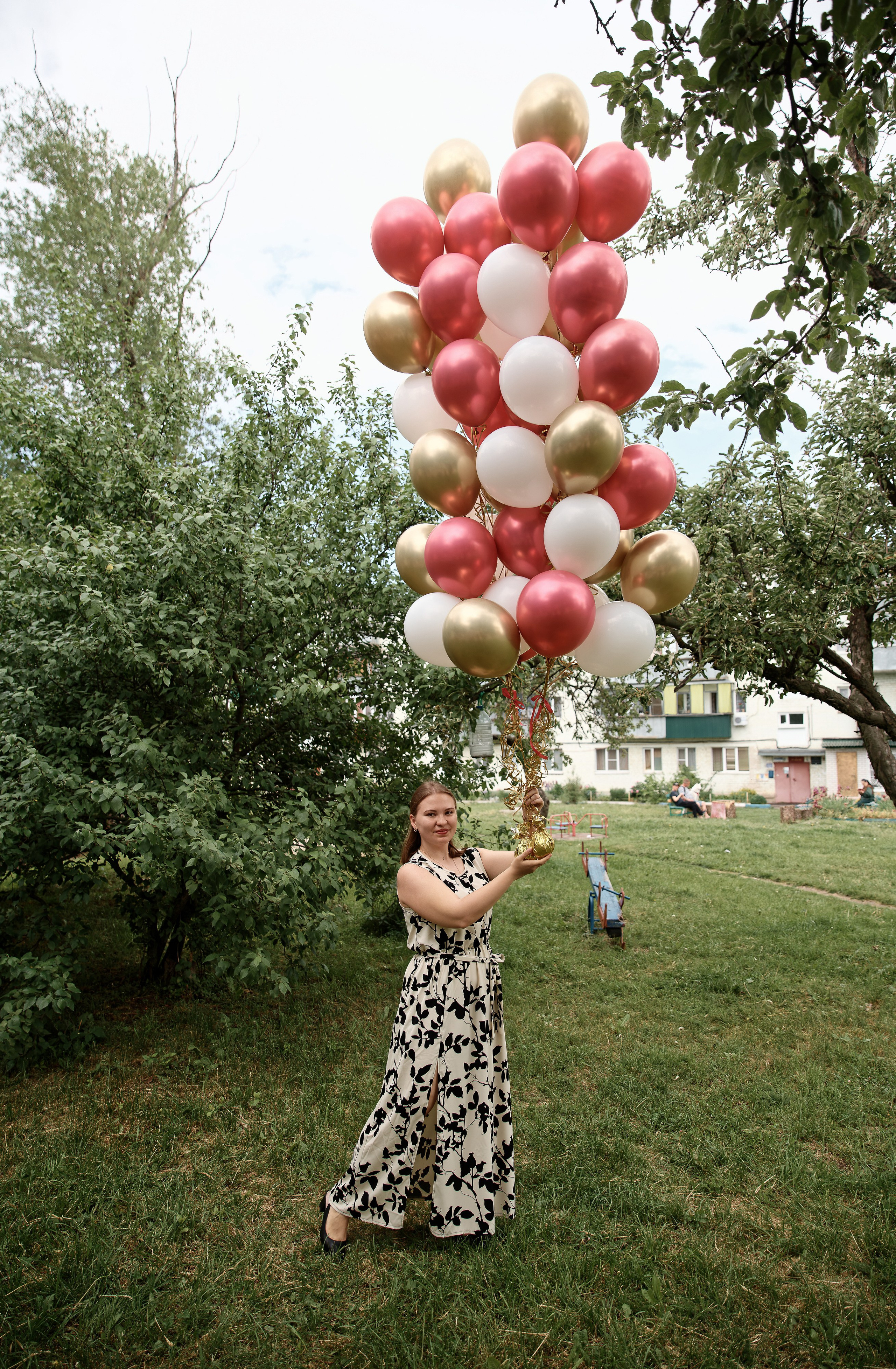 Вручение аттестатов Школа № 57. Семейный фотограф — Макс Белогрудов