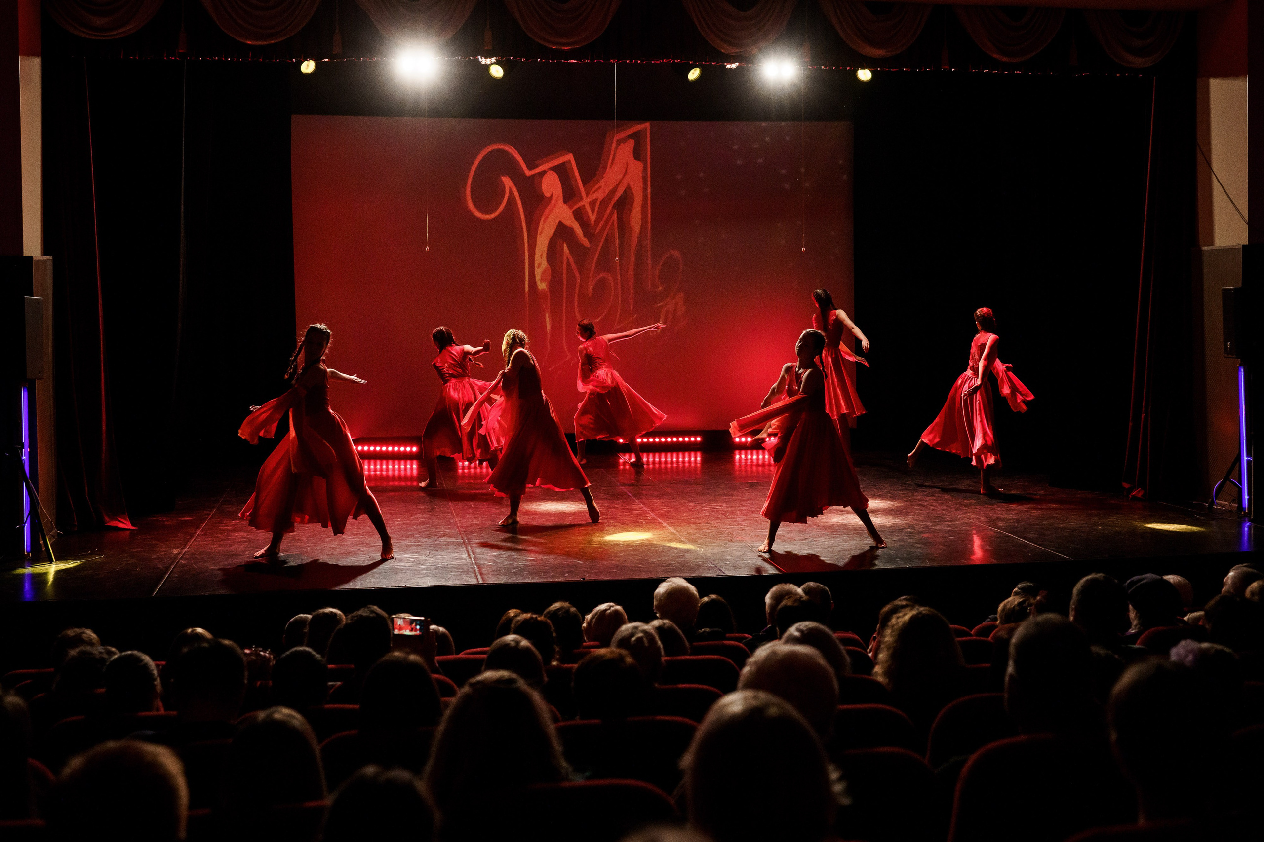 Открытие сезона — Театр Ростова Великого. Репортажный фотограф Сергей Сажин г. Ярославль