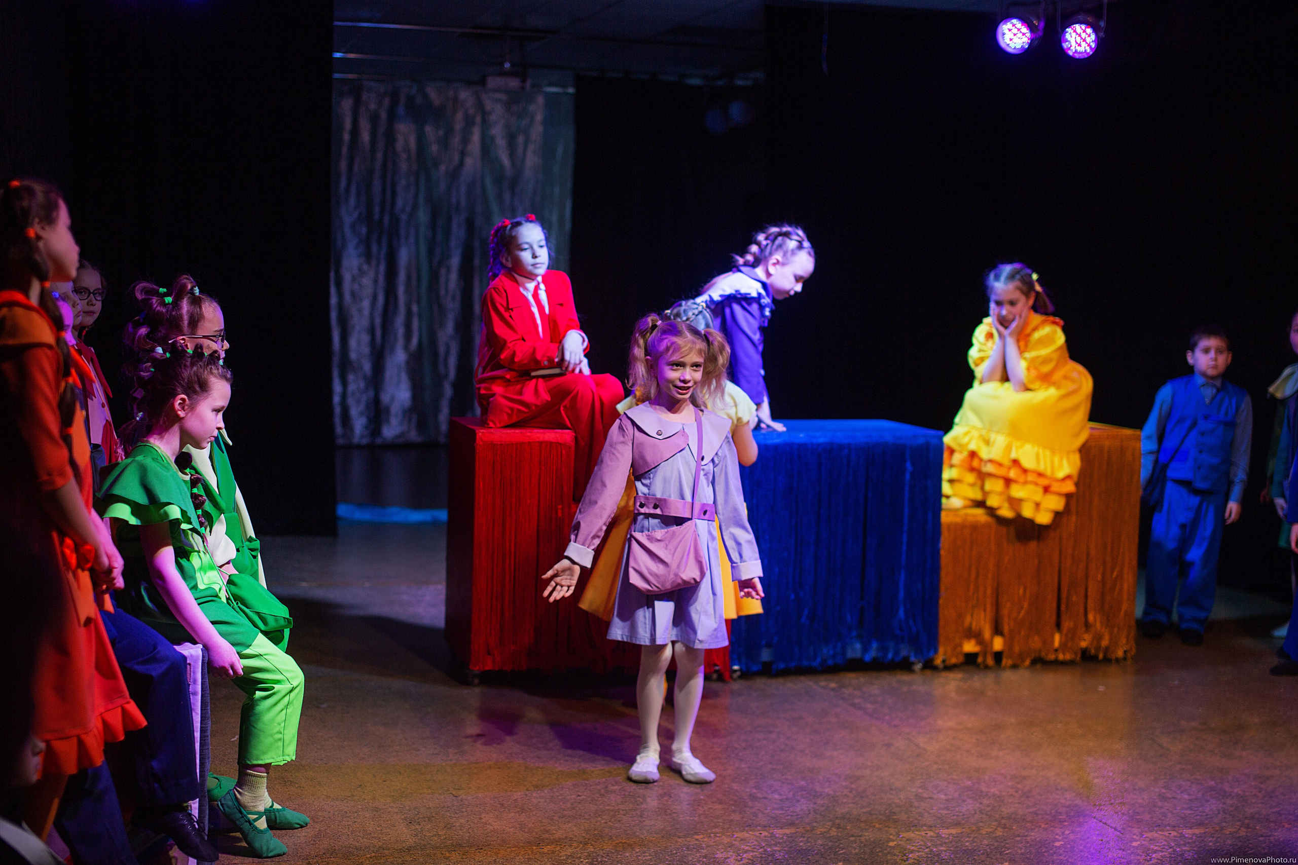 Карандаши «Театрум» ДТЦ, февраль. Семейный и детский фотограф в Петрозаводске