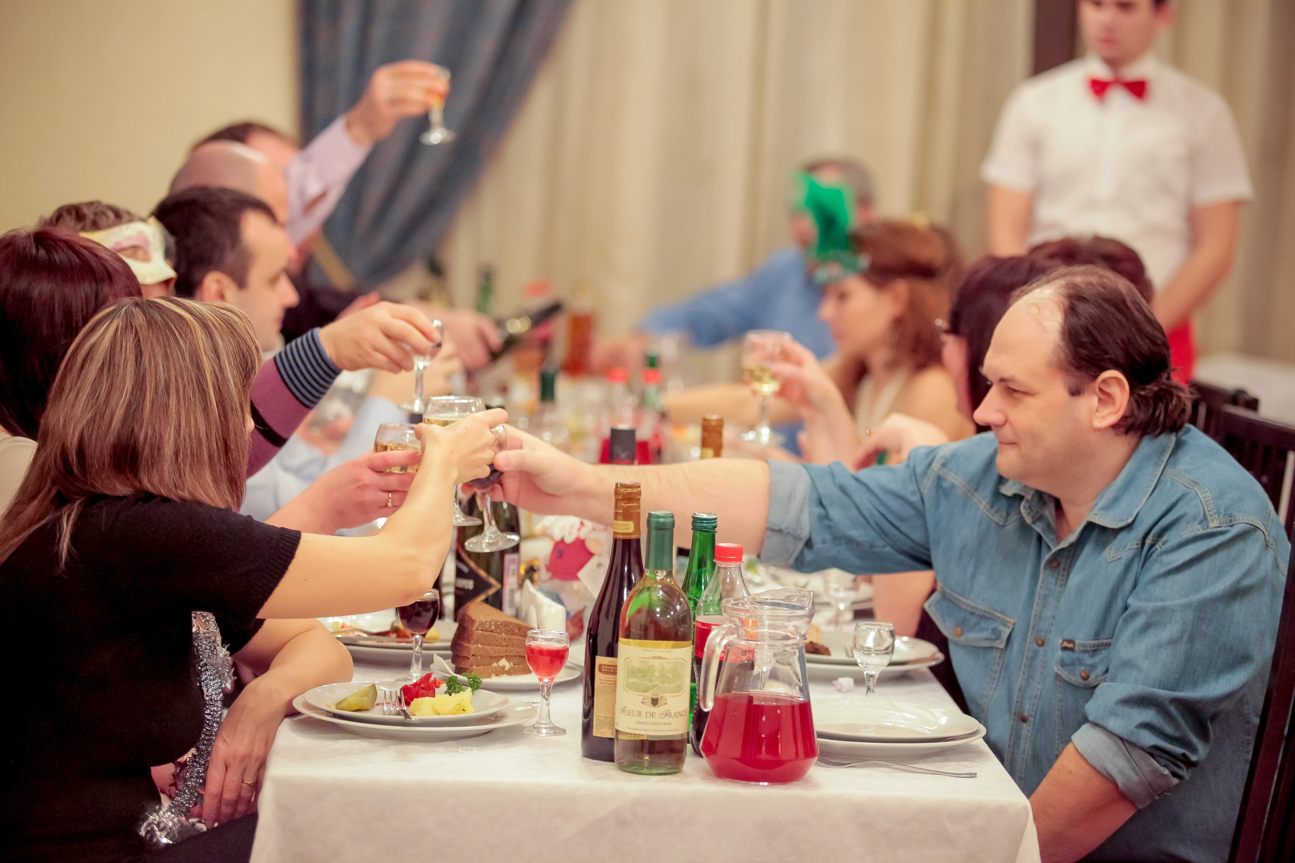 Корпоратив. Max Matvich and Victoria Basova are professionals in their field