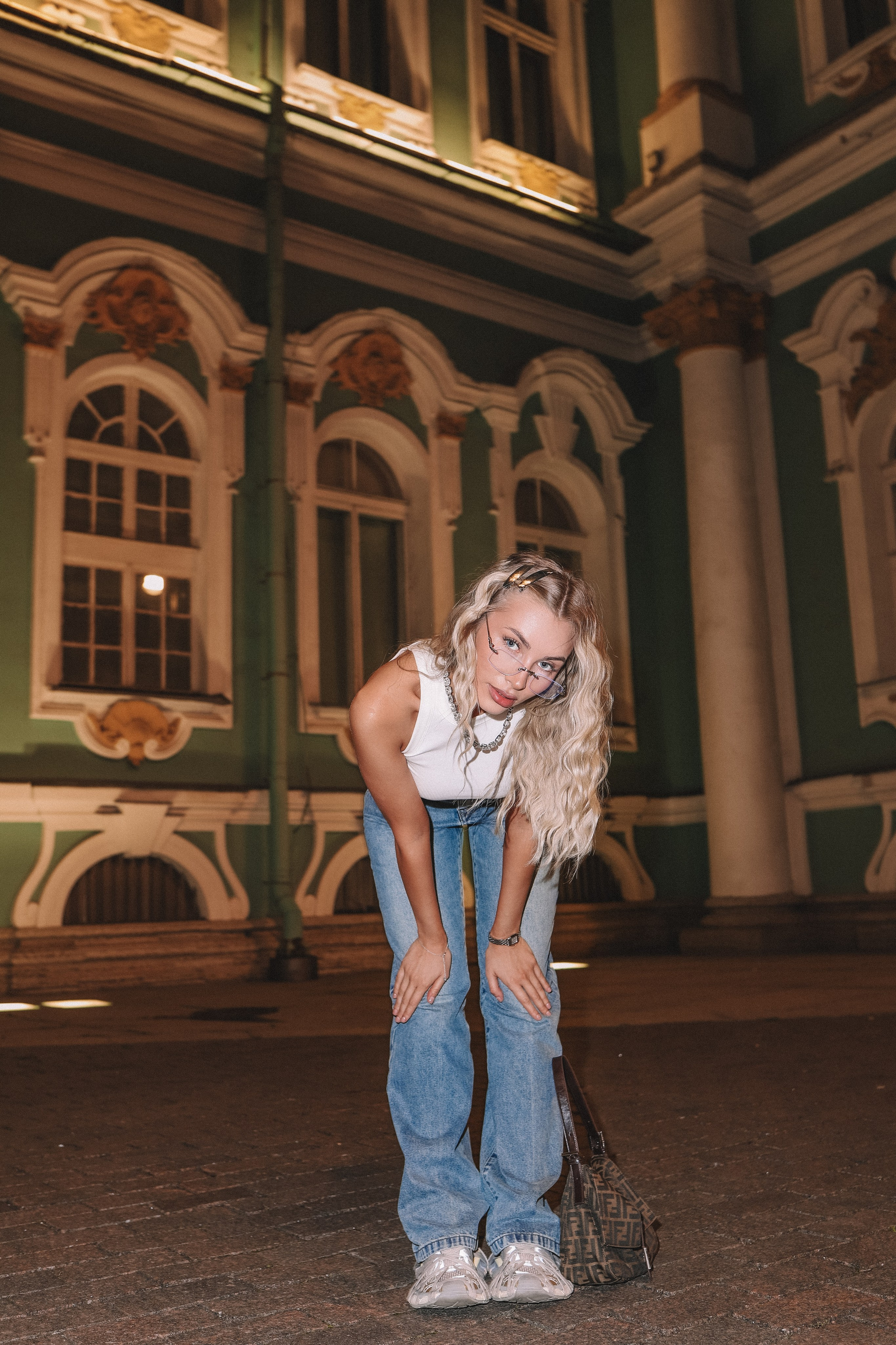 Полина — вечерний Петербург, съёмка со вспышкой | О. Беляева. Фотограф Олеся Беляева | Санкт-Петербург и Ленобласть