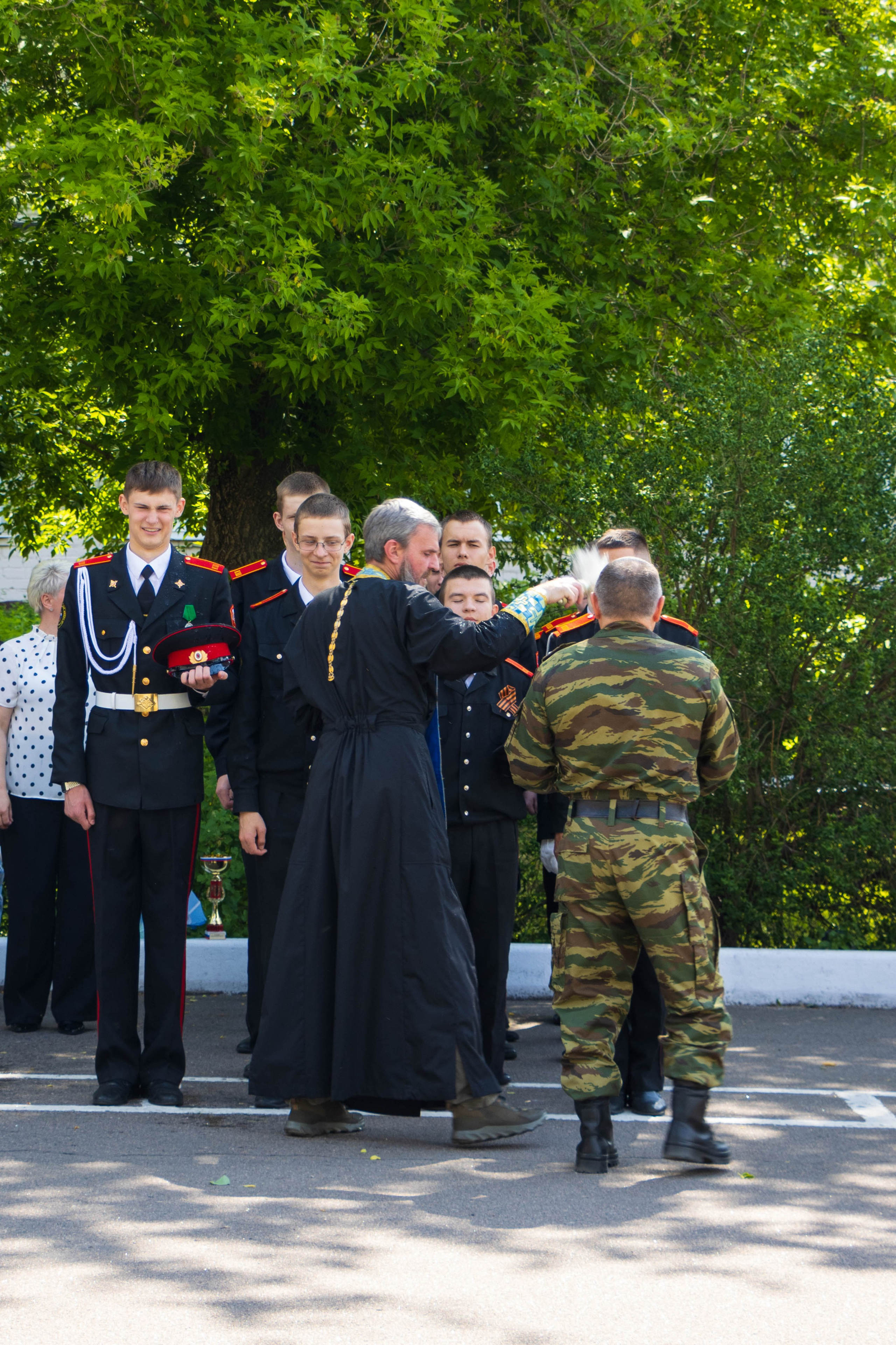 Последний звонок 2025 взвод 8"б». Фотограф Татьяна Матрос