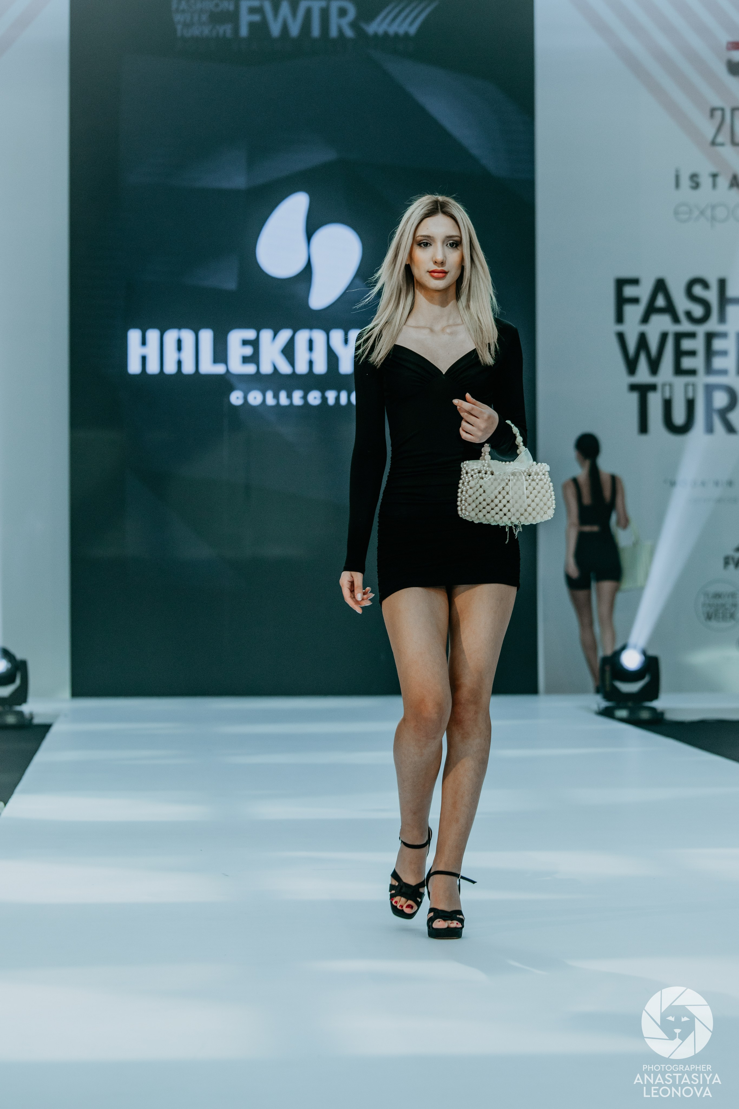 Fashion Week Türkiye [spring, 2025]. Anastasia Leonowa