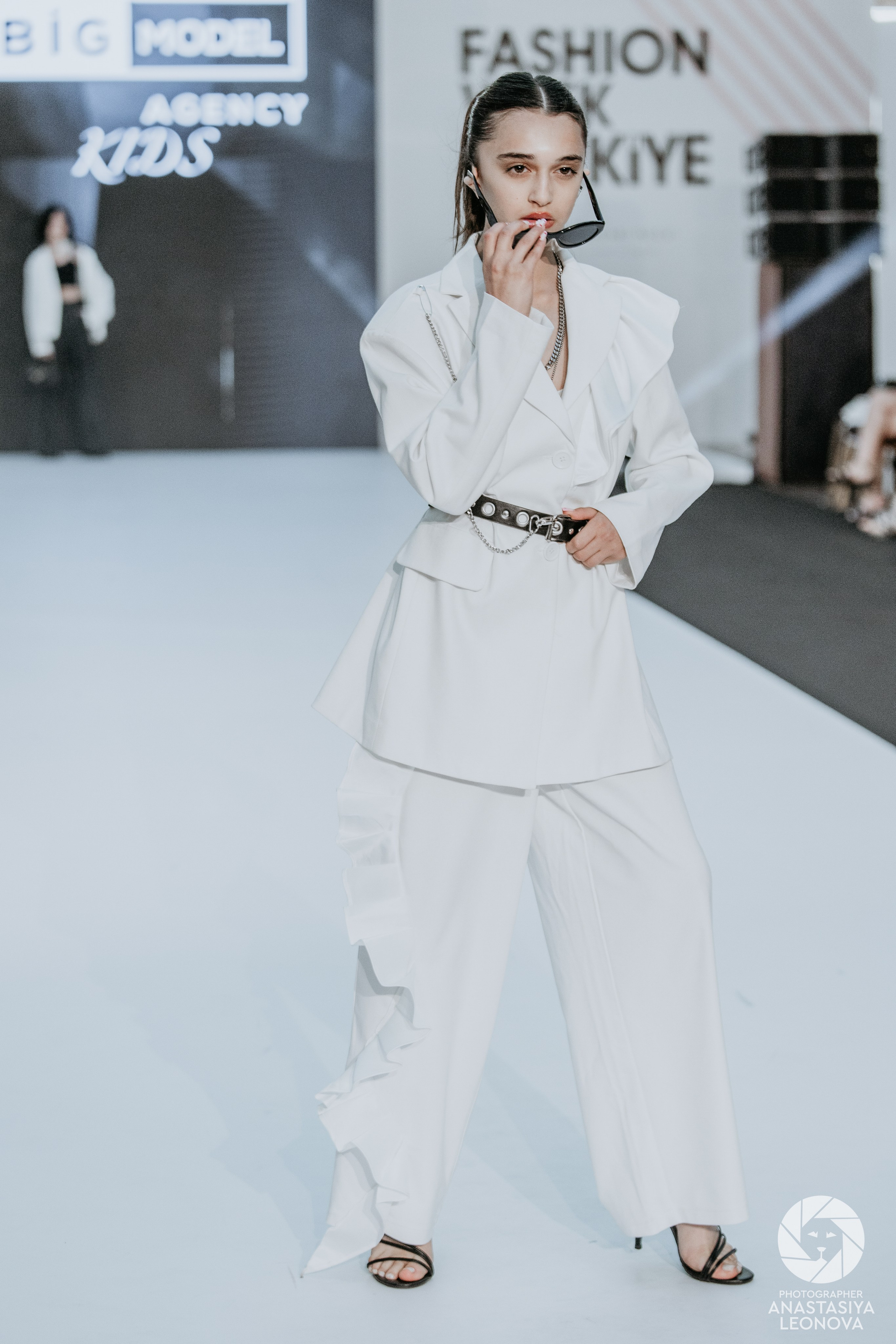 Fashion Week Türkiye [spring, 2025]. Anastasia Leonowa