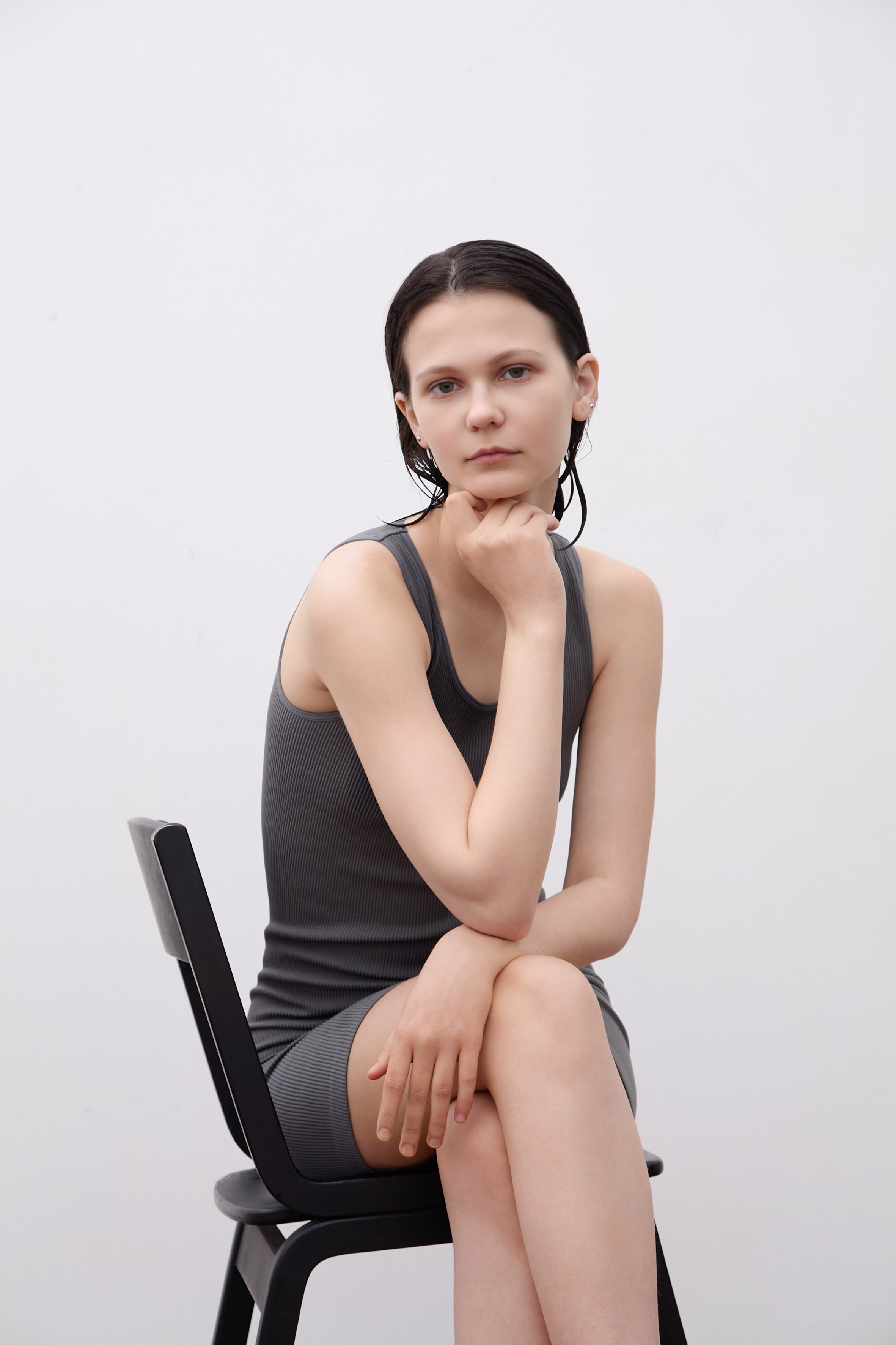 Модельные тесты для Карины. Модельные тесты в Москве. Фотограф Вика Паршина