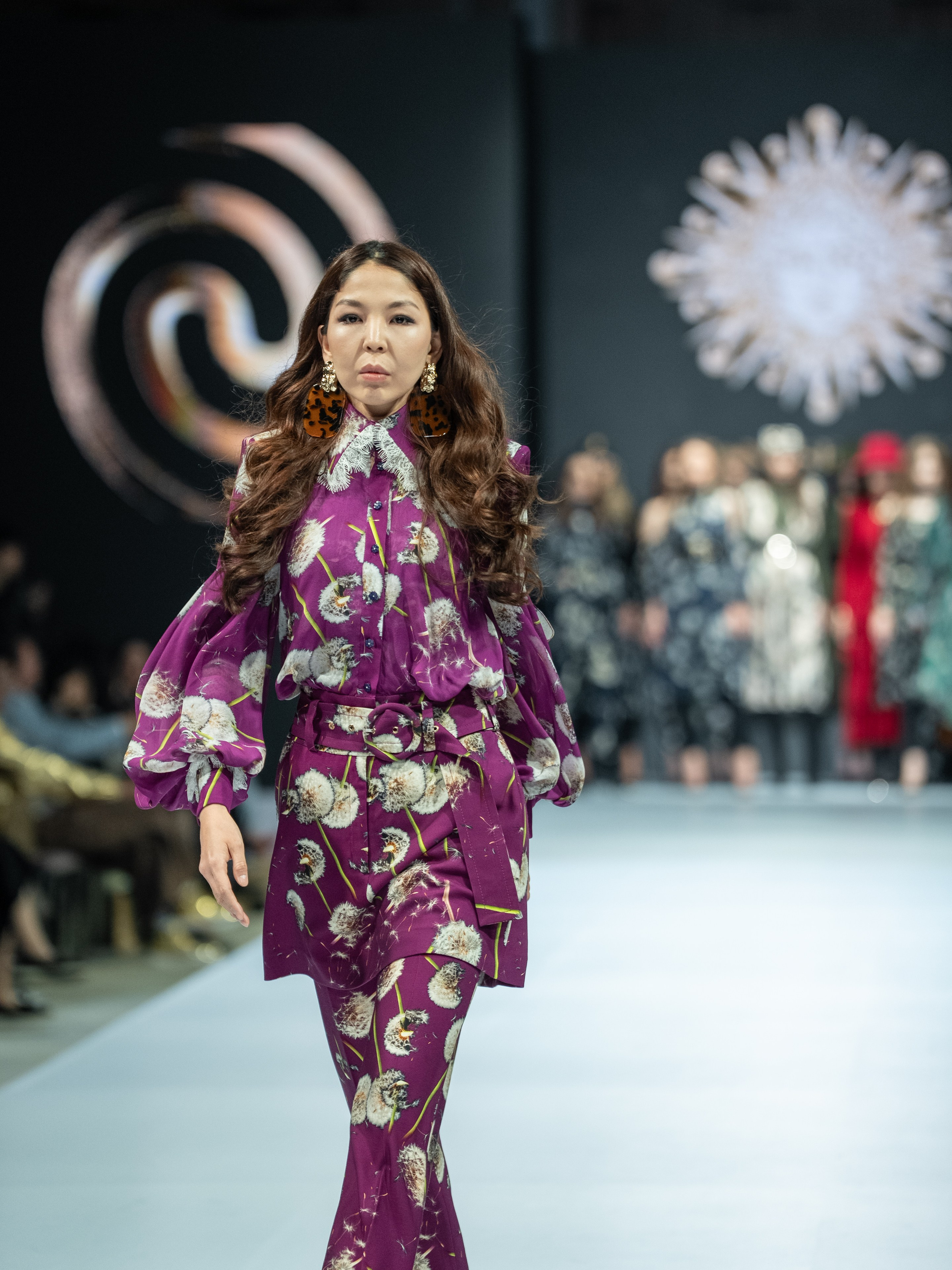 EURASIAN FASHION WEEK Sun Sergio. Сайт Алматинского НЮ АРТ, будуар и фэшн фотографа Дениса Карпенко