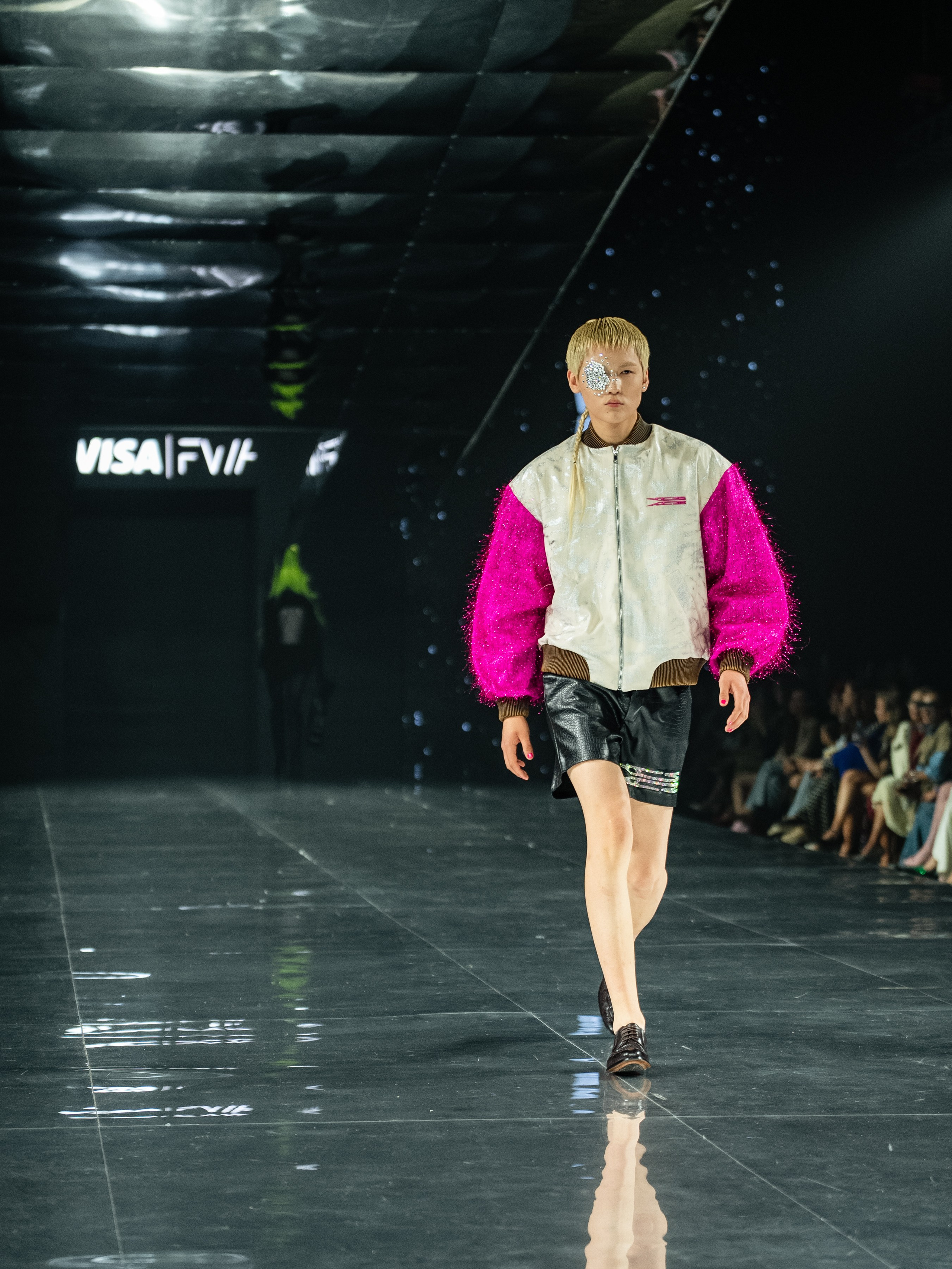 Visa Fashion Week YESYES. Сайт Алматинского НЮ АРТ, будуар и фэшн фотографа Дениса Карпенко