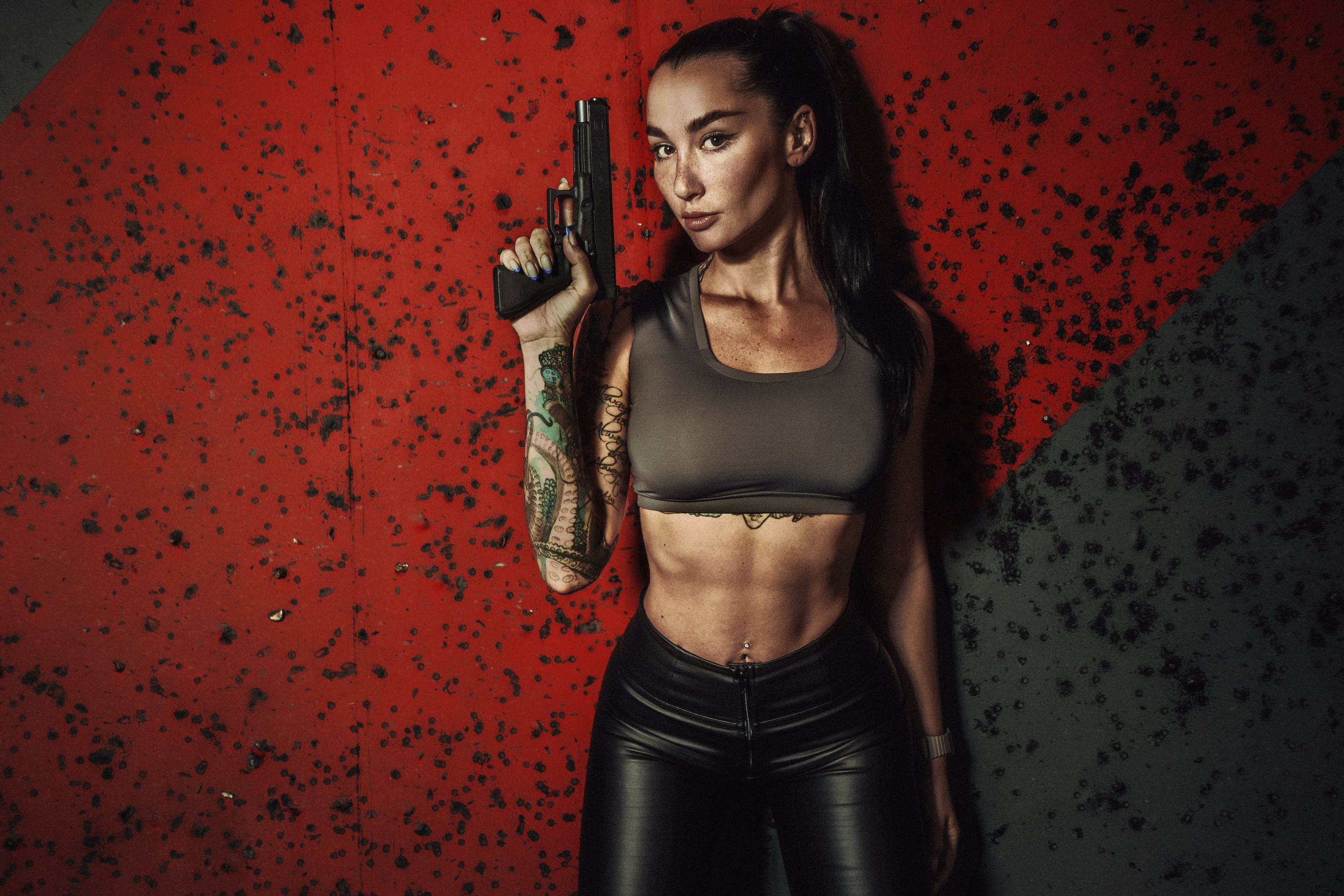 Photographer for bloggers and media personalities for advertising and Reels. Portrait photographer Moscow, UAE, Oleg Koshmarov