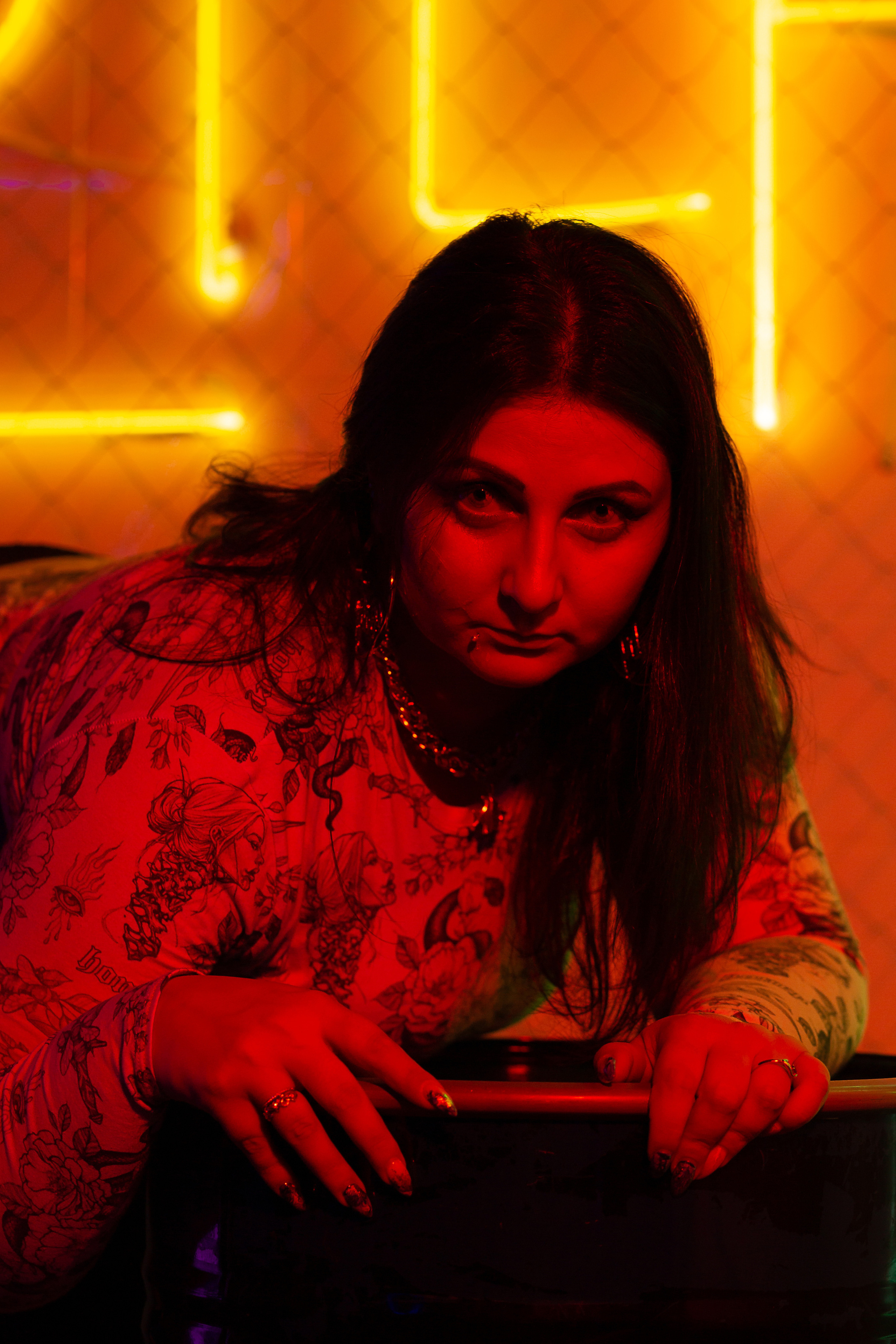 rina_sphoto, фотограф Катерина Сысуева, Рина Сысуева, женский фотограф Москва, профессиональный фотограф москва, бизнес портрет,свадебное фото, семейный фотосессия, неон, фотопроект, фотодень