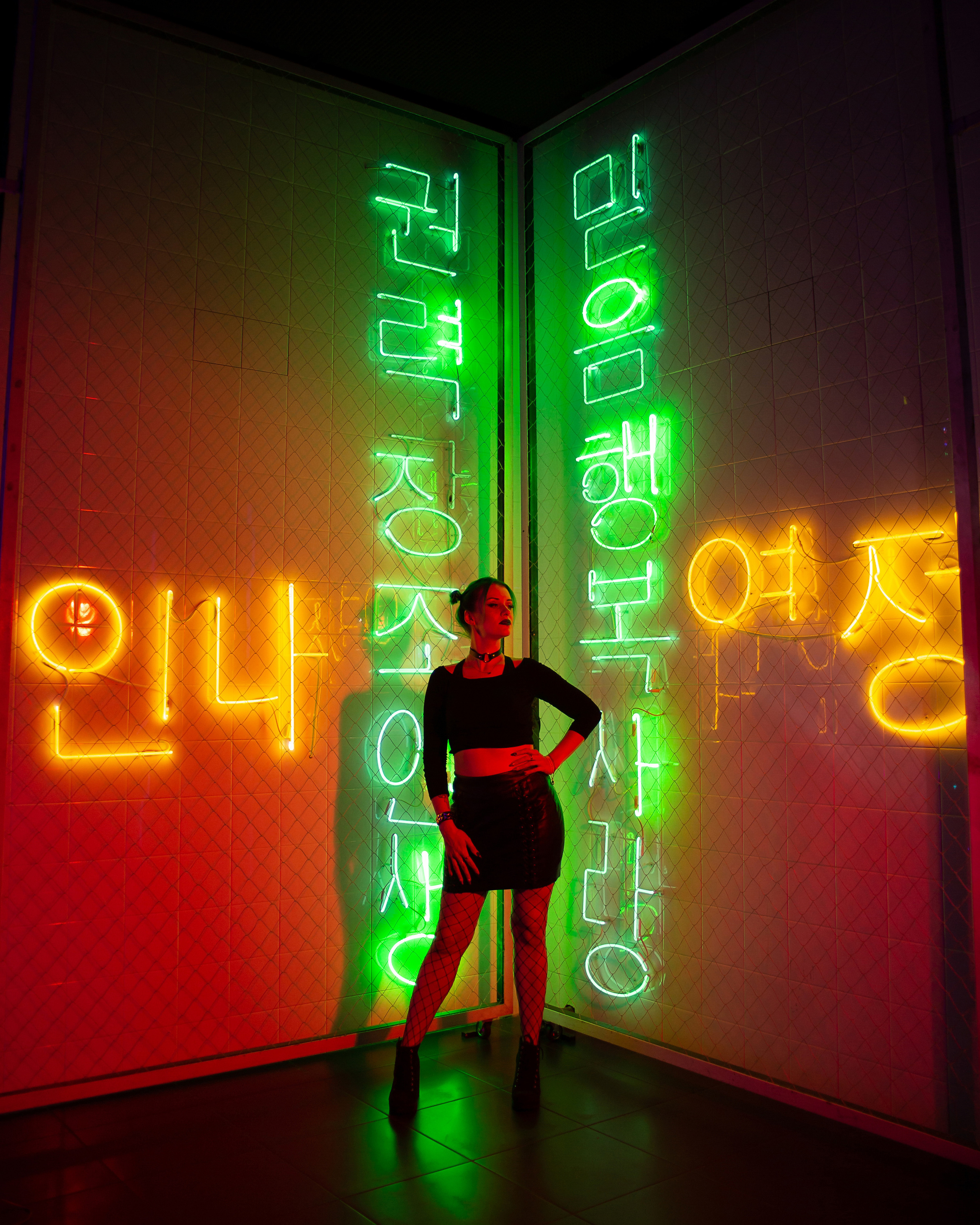 rina_sphoto, фотограф Катерина Сысуева, Рина Сысуева, женский фотограф Москва, профессиональный фотограф москва, бизнес портрет,свадебное фото, семейный фотосессия, неон, фотопроект, фотодень