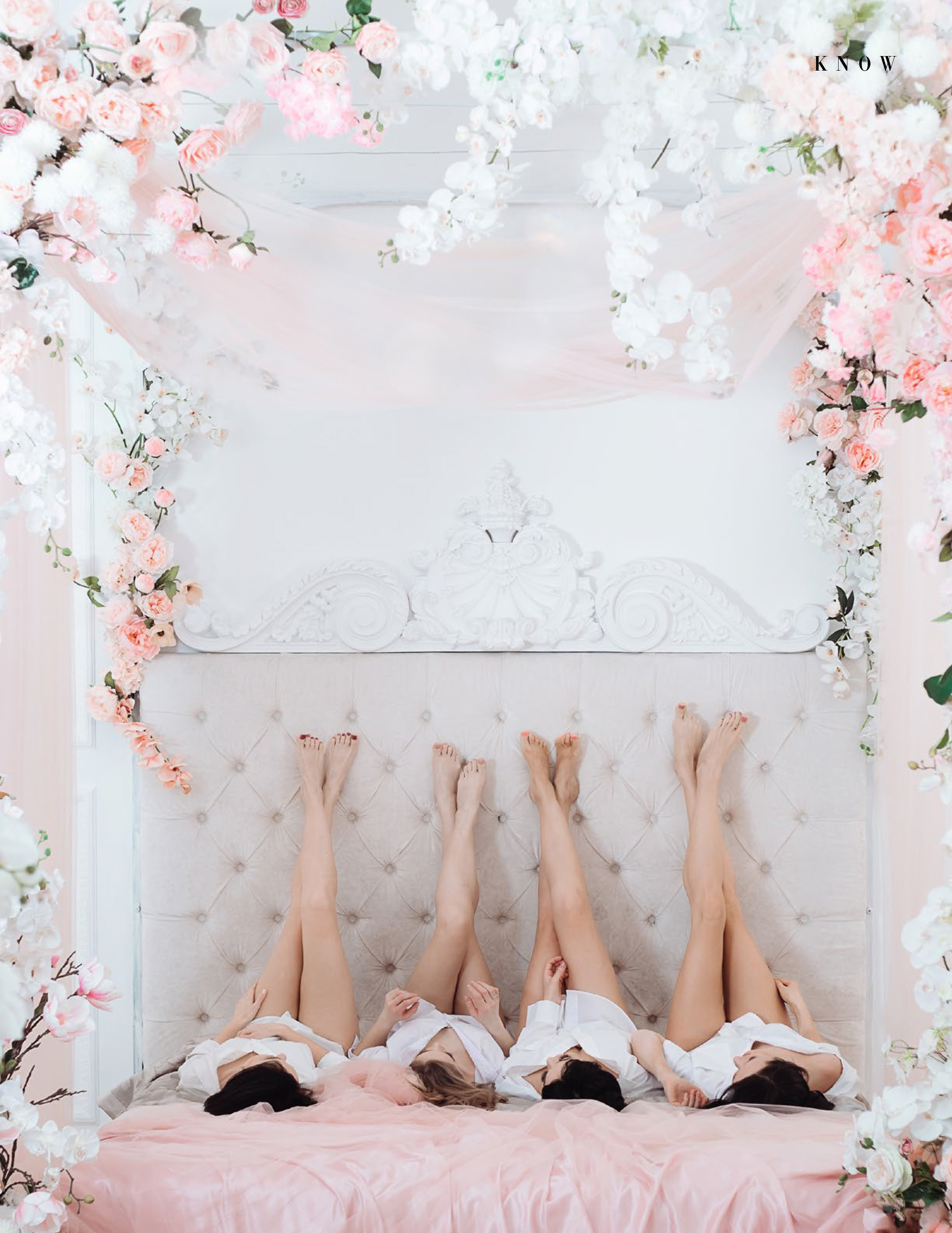 Фотосессия девичника в журнале KNOW. Бренд‑фотограф в Москве | Rina _Sphoto — личный и бизнес‑контент