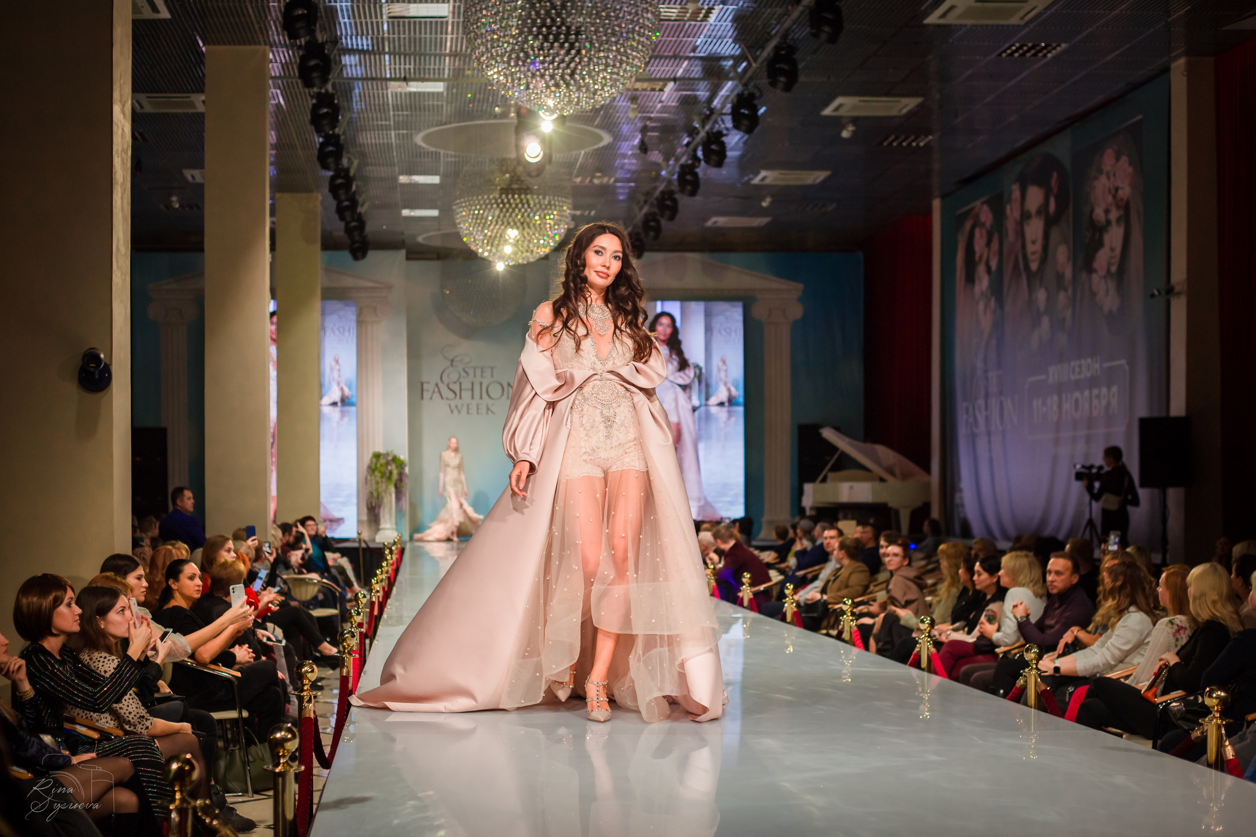 Публикации в журналах мод. Бренд‑фотограф в Москве | Rina _Sphoto — личный и бизнес‑контент