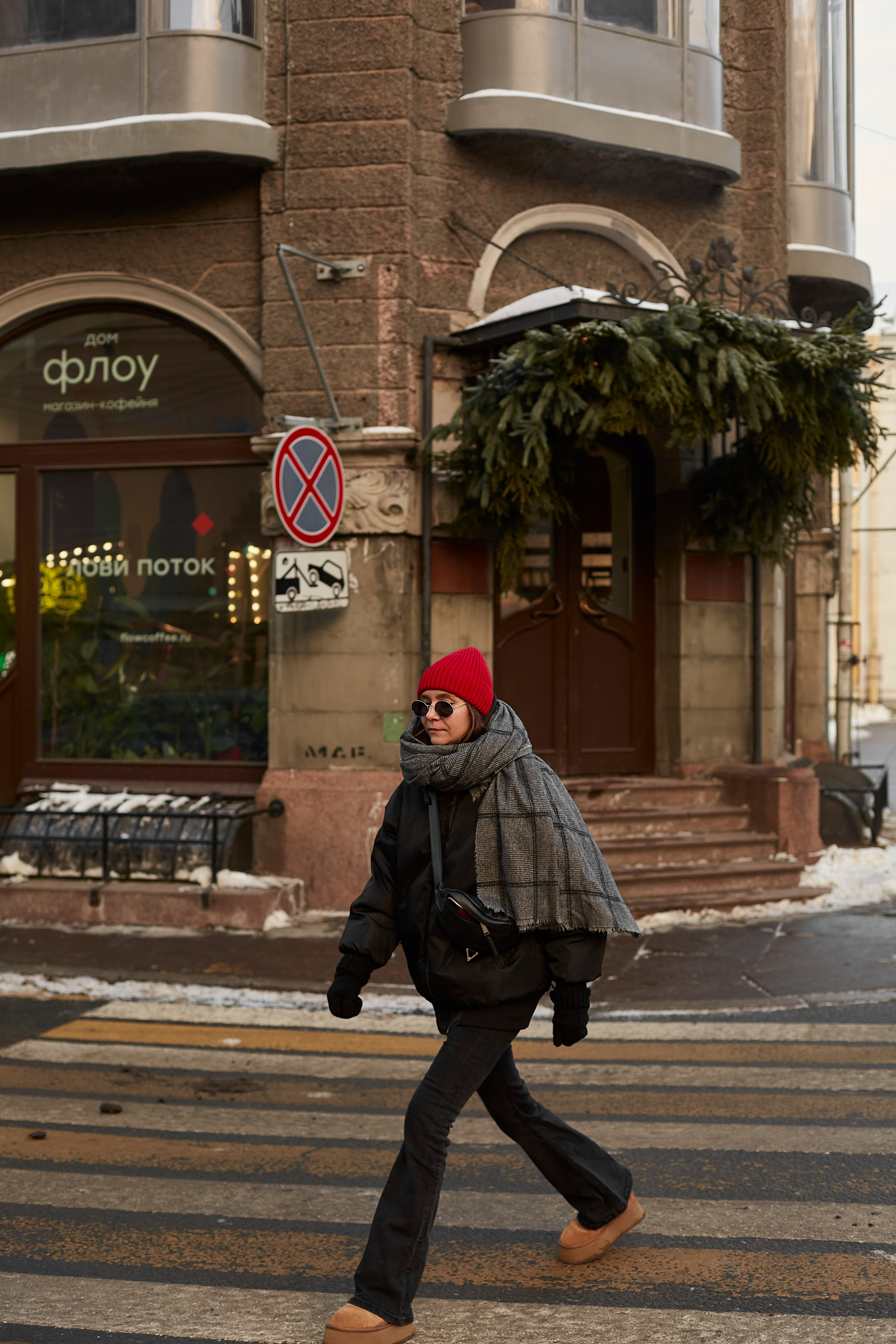 Наташа — графический дизайнер, художник. Анастасия Зобнинá — фотограф в Санкт-Петербурге/СПб