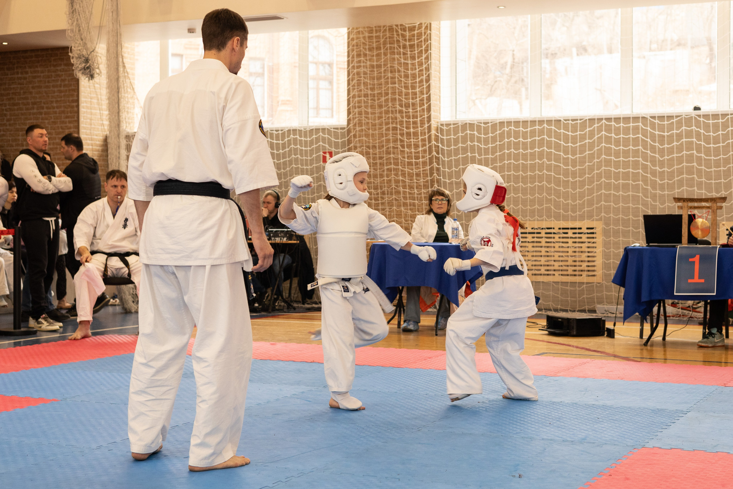 СПОРТ и ЦИРК. Портретный, свадебный, репортажный фотограф во Владивостоке Юлиана Джули Фокс