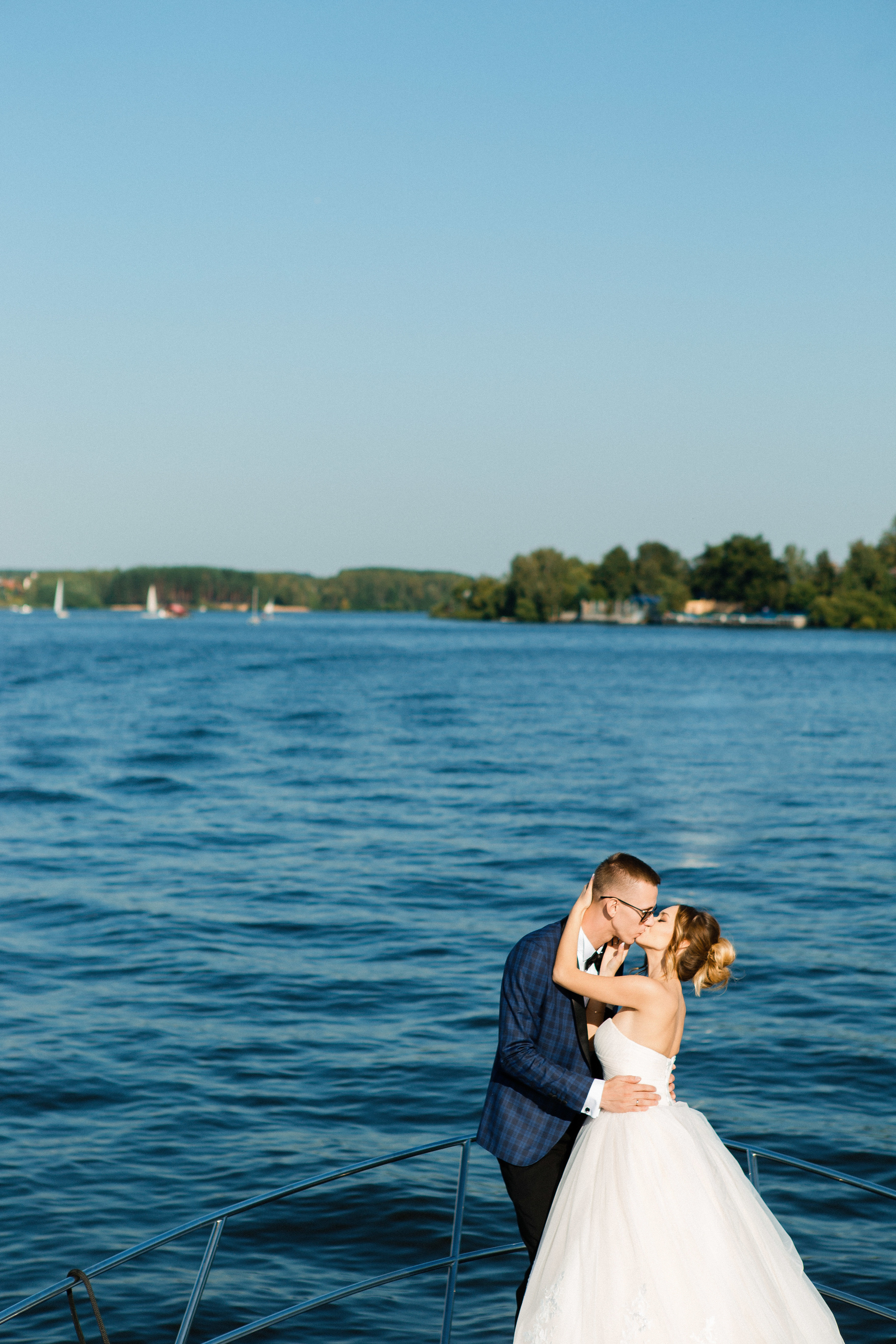 Татьяна и Сергей. Яхт-клуб «Адмирал». Видеосъемка свадеб. Видеооператор на свадьбу в Москве