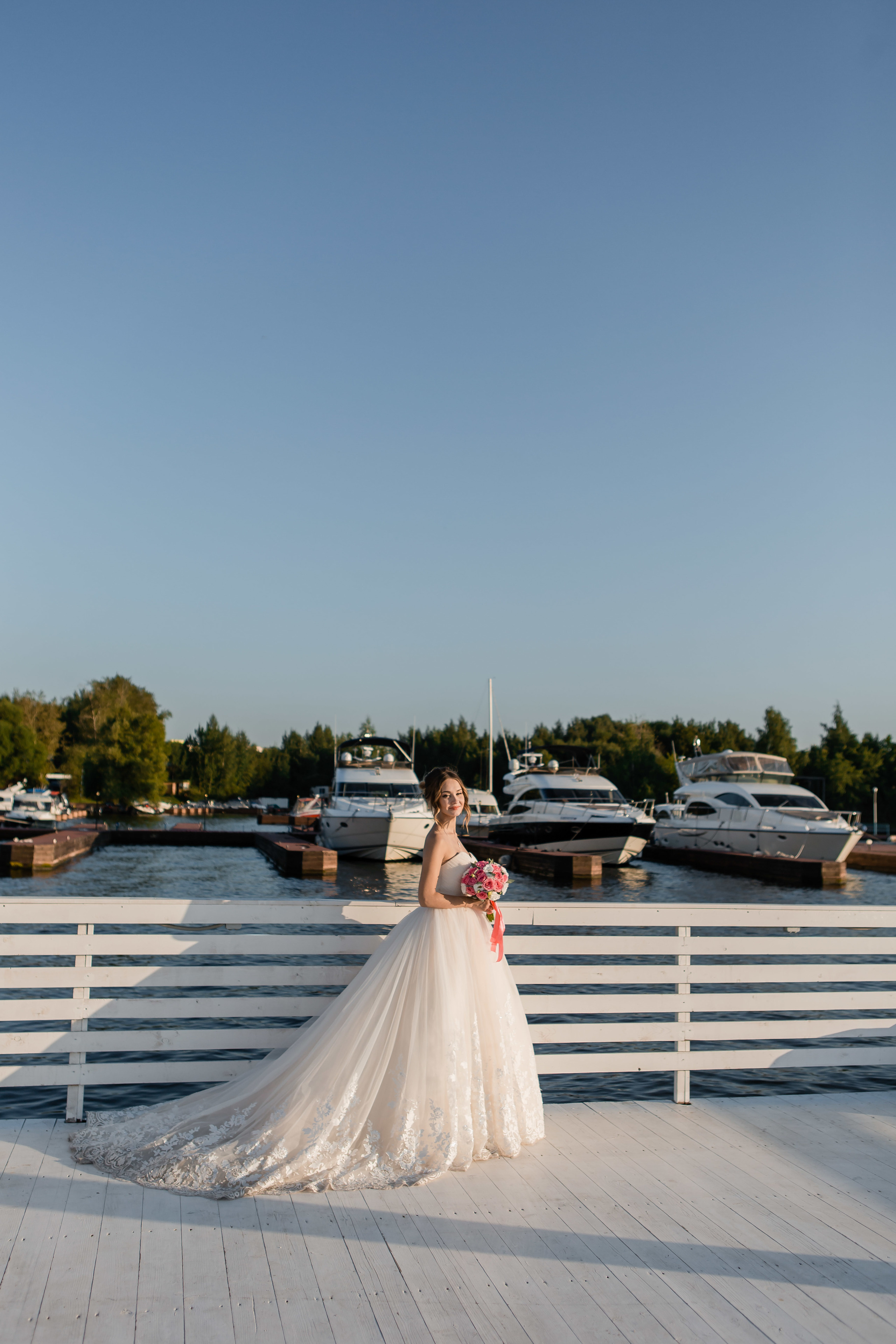 Татьяна и Сергей. Яхт-клуб «Адмирал». Видеосъемка свадеб. Видеооператор на свадьбу в Москве