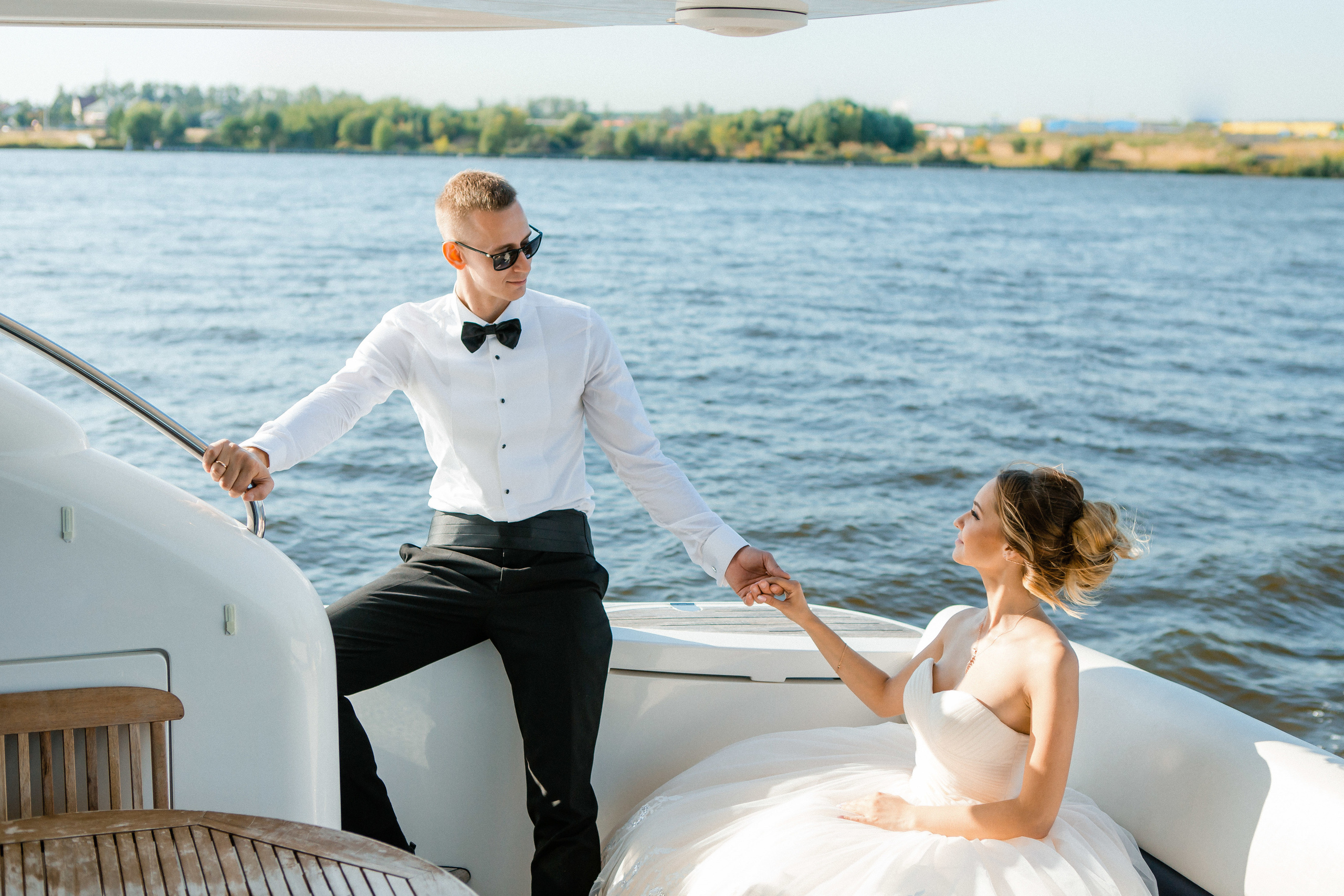 Татьяна и Сергей. Яхт-клуб «Адмирал». Видеосъемка свадеб. Видеооператор на свадьбу в Москве