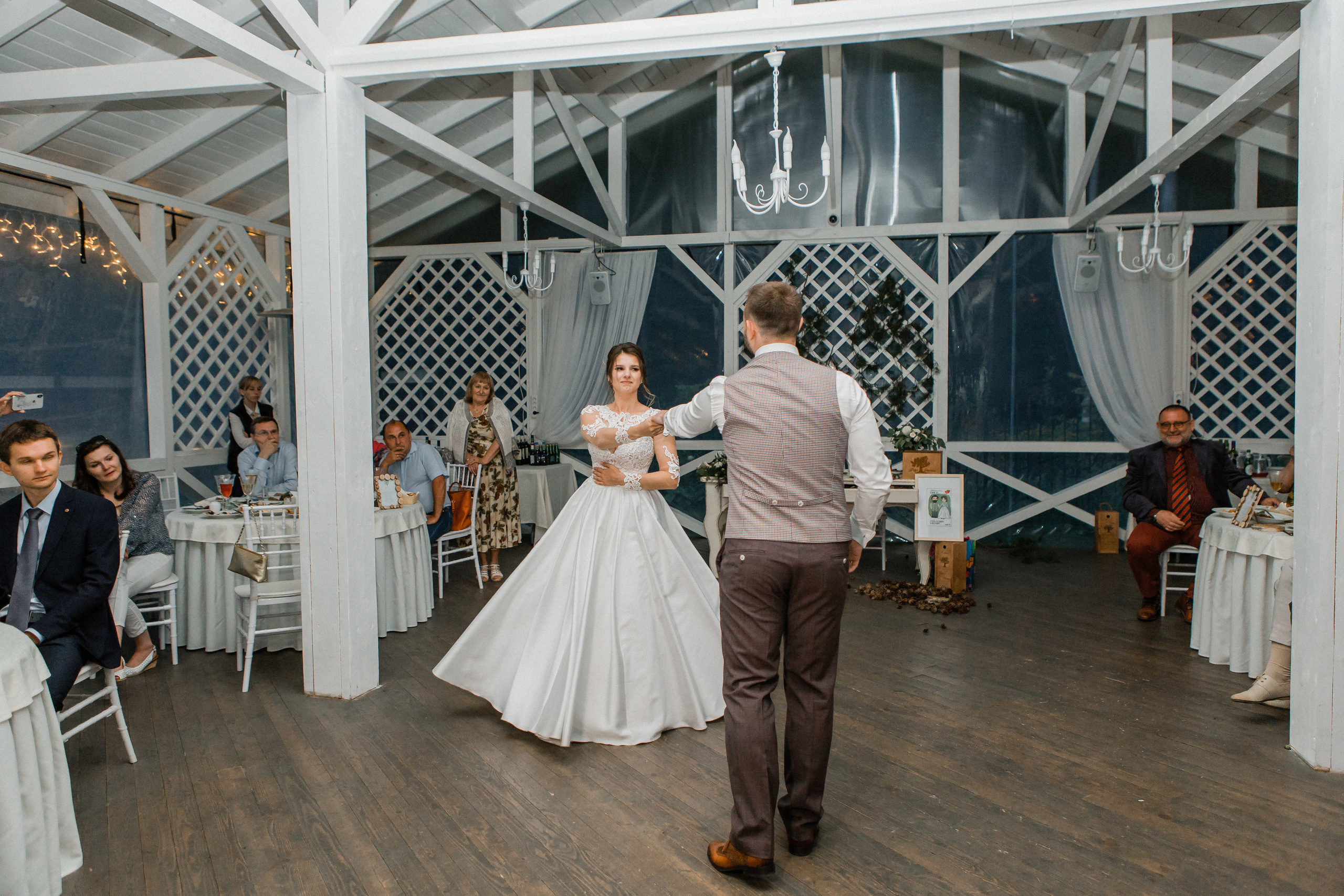 Анастасия и Федор. Усадьба «Домик у озера». Видеосъемка свадеб. Видеооператор на свадьбу в Москве