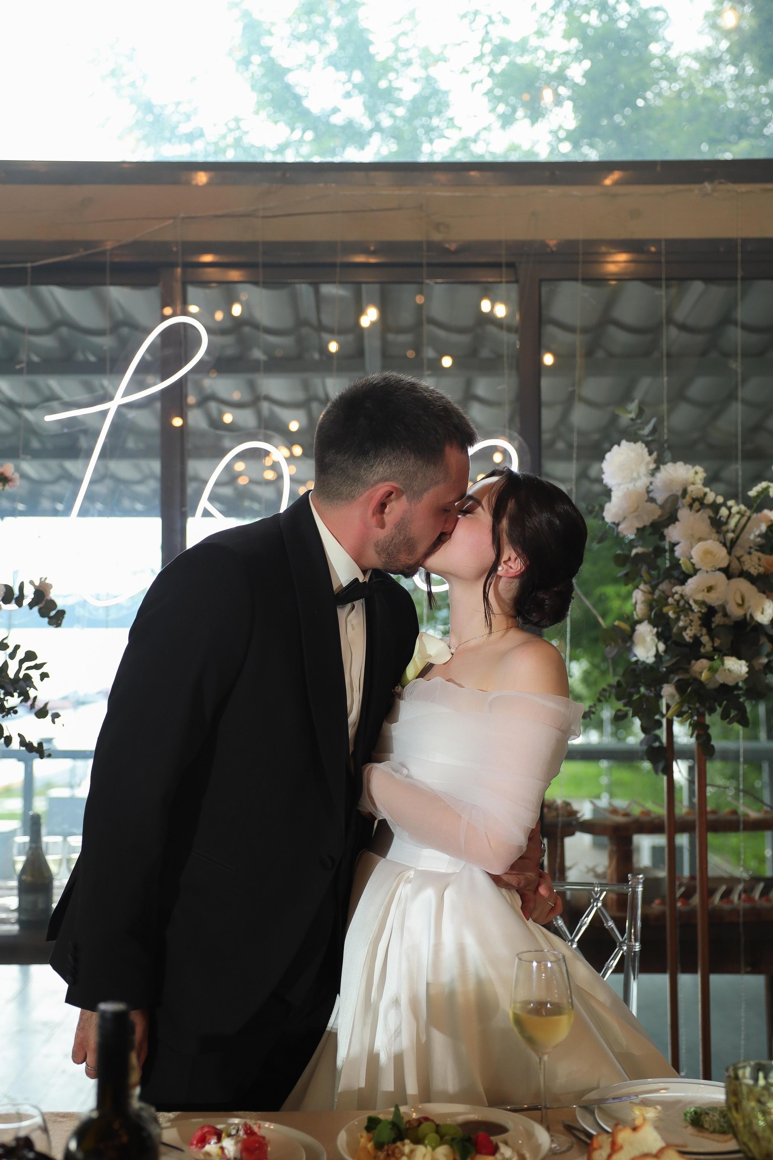 Денис и Кристина | Яхт клуб Родина. Свадебный фотограф Москва