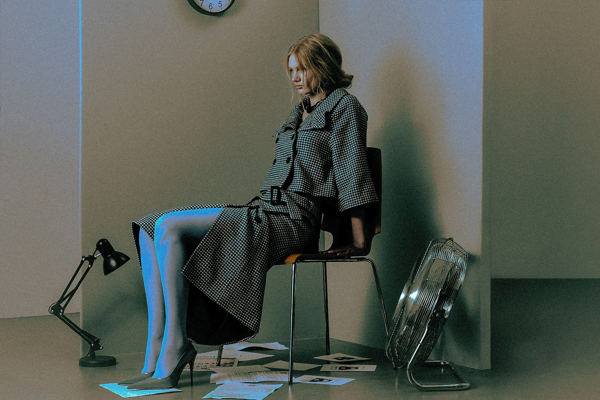 BEAUTY & FASHION. Retouch, post-production, color grading for stills