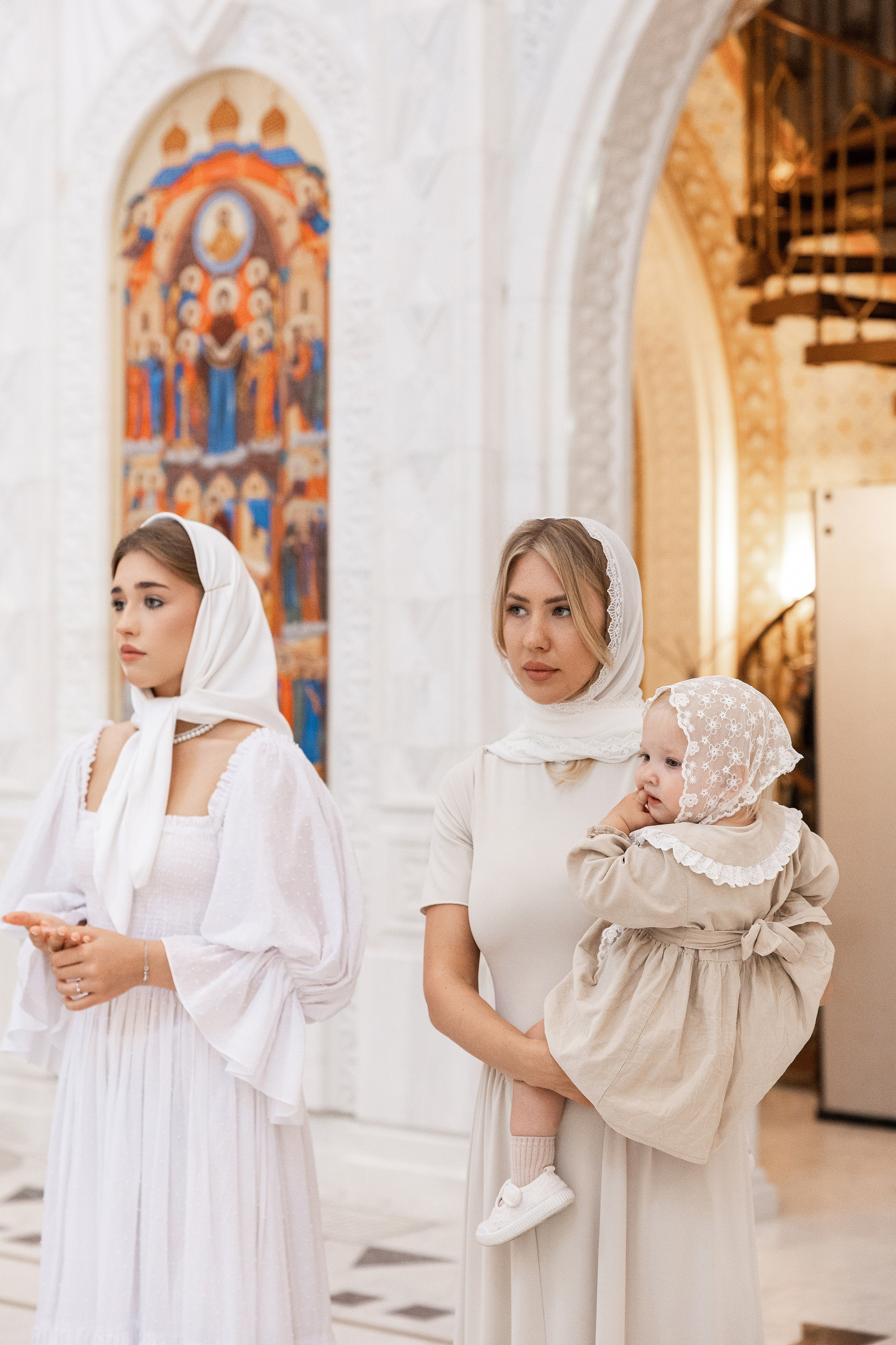 Крещение Аделины. Фотограф Крещение, Выписка москва