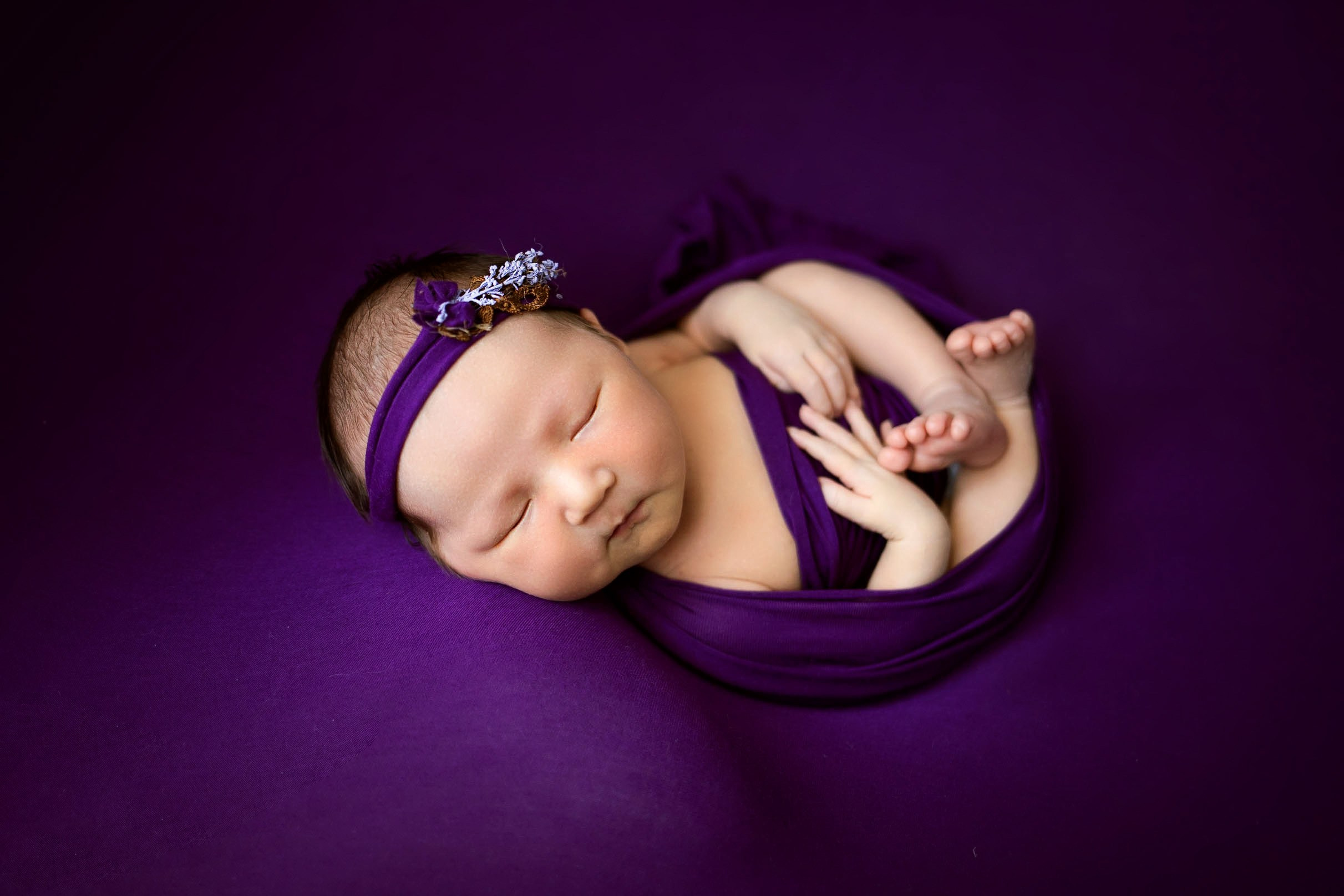 Фотосессия новорожденного. Фотограф новорожденных в Новосибирске