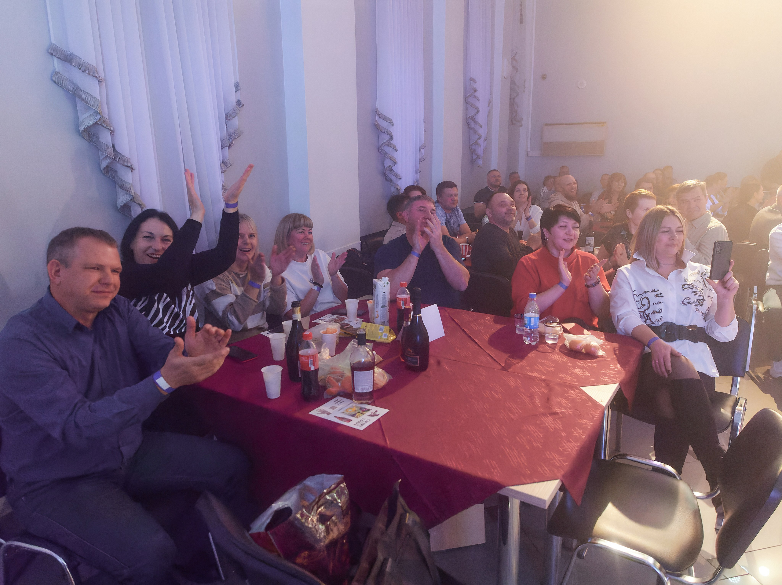 Квартирник «Без тормозов». Семейный и детский фотограф в Междуреченск Олег Бамбульский