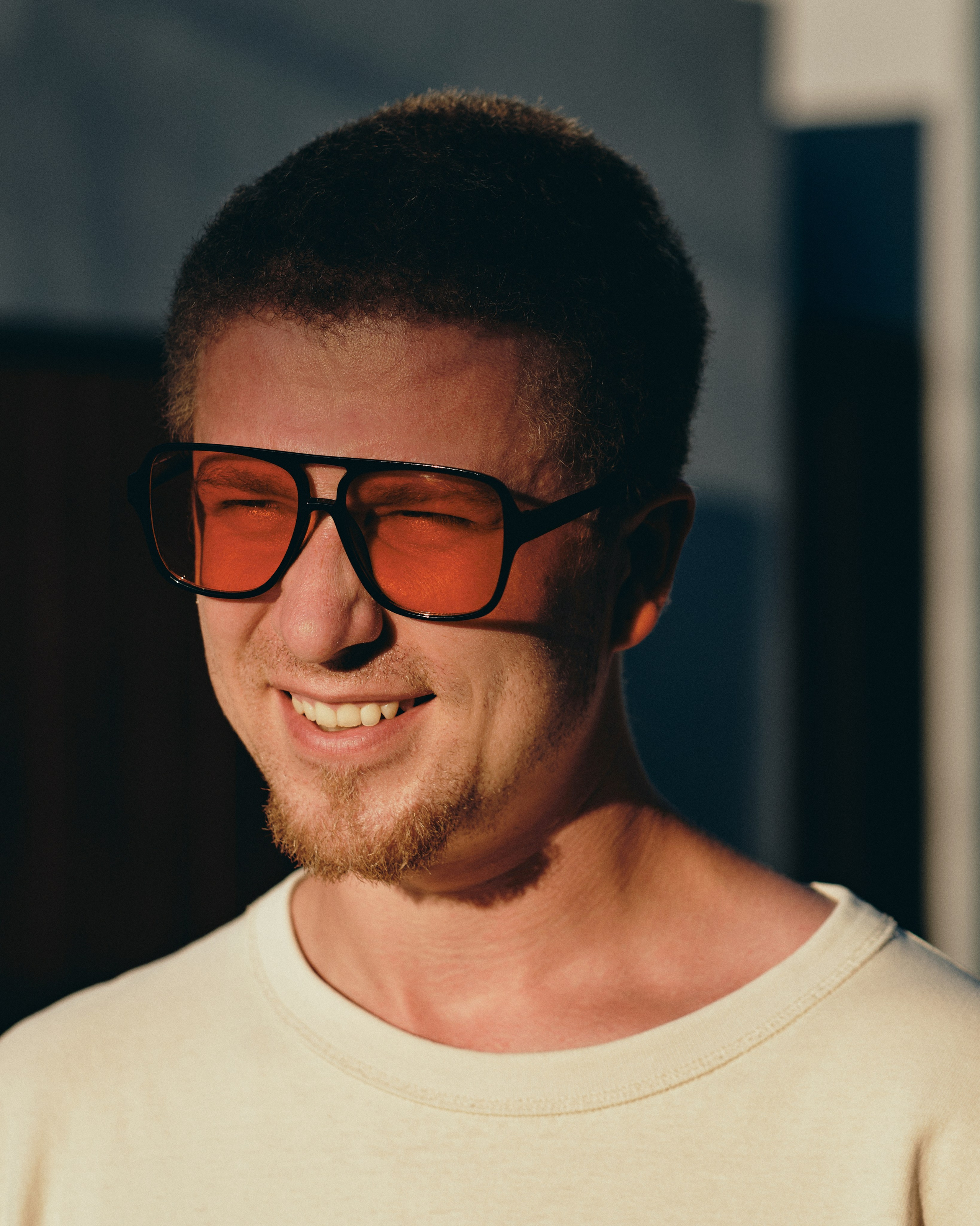 Кому и зачем на самом деле нужна цветокоррекция? Отвечает колорист Женя Ивакин