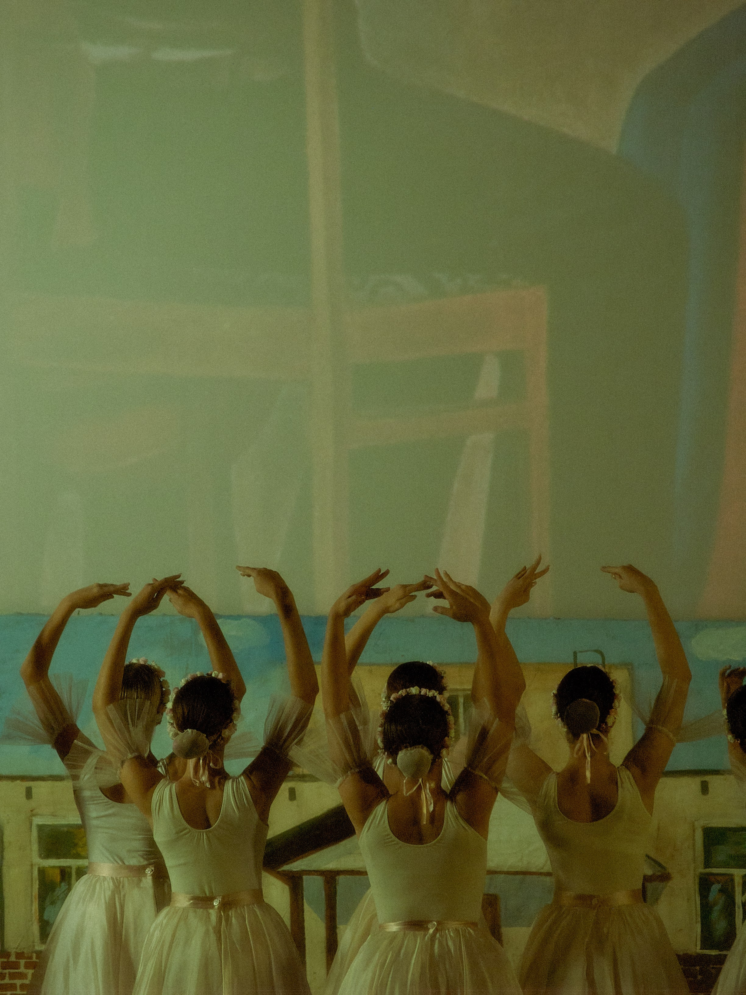 Silence between the notes. Фотограф Елизавета Маслова. Москва. Art, Fashion