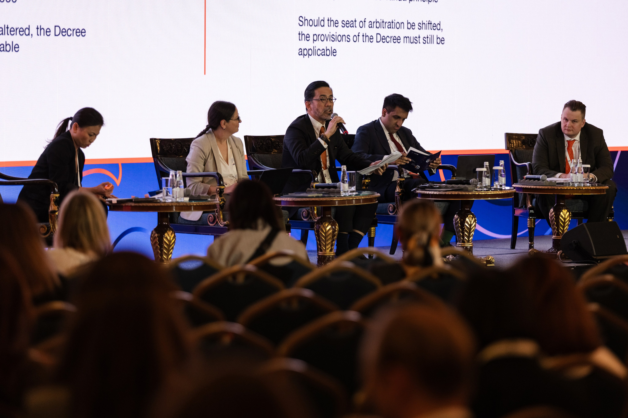 RIAC 2025. Свадебный репортажный фотограф в Москве