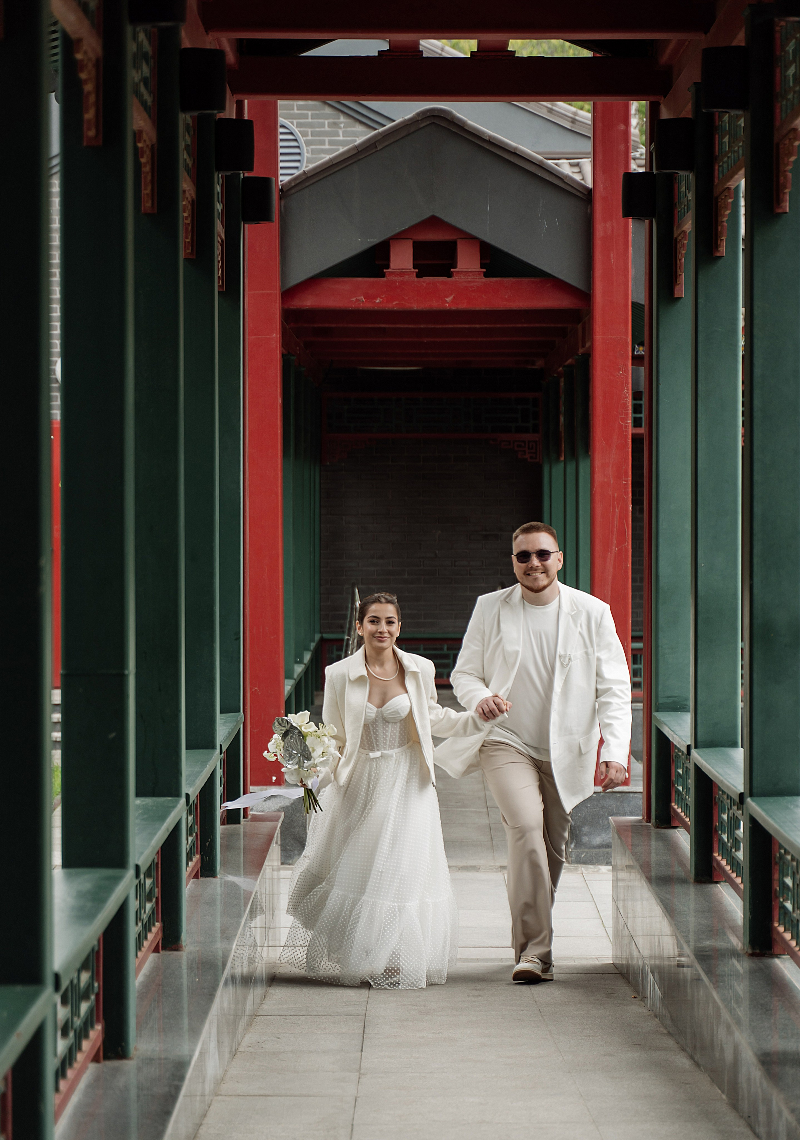 Иван и Изабелла «Веранда Отрадное». Свадебный фотограф