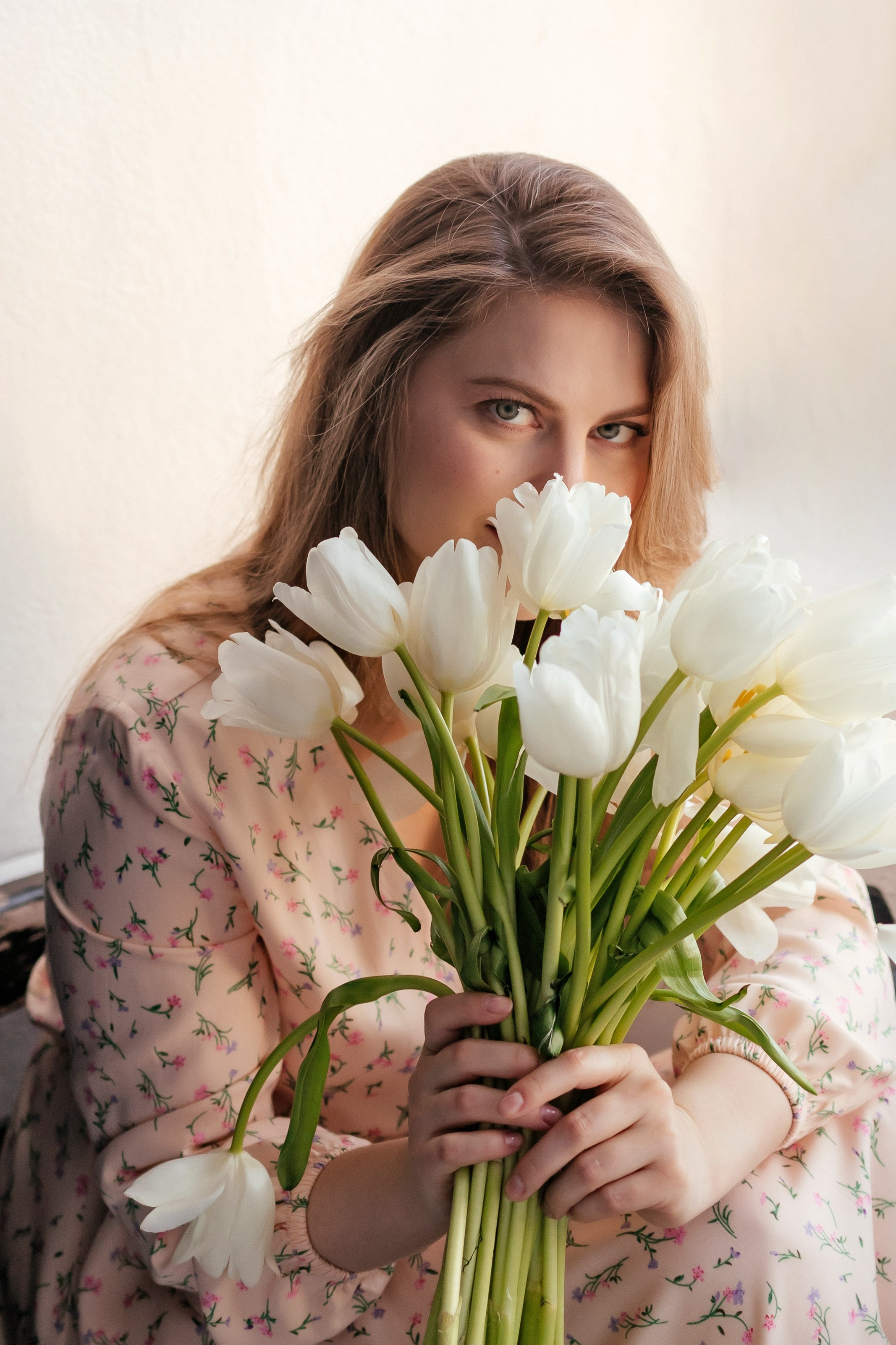 Съёмка с цветами. Семейный фотограф в Минске Приболовец Светлана