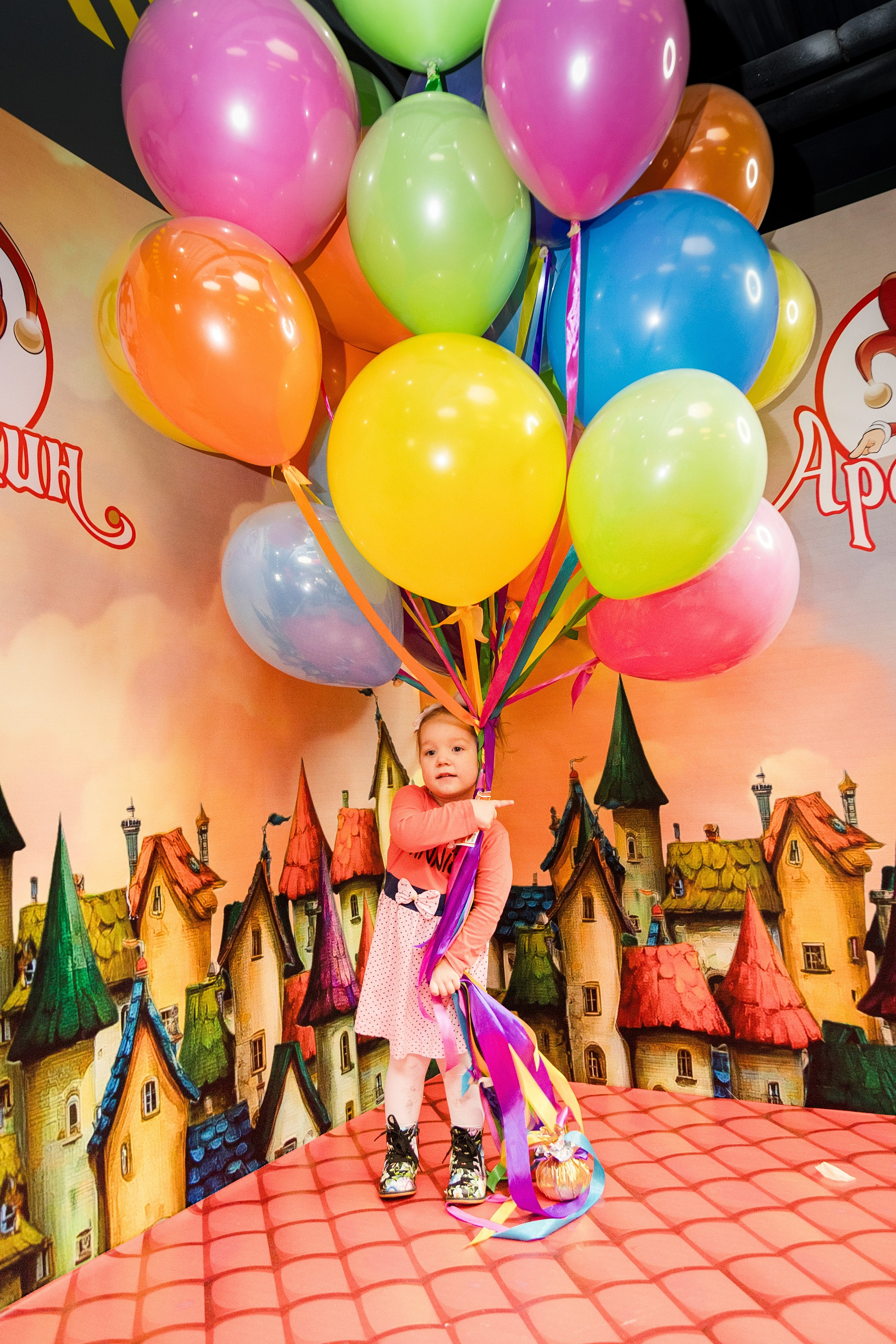 Арлекину 18 лет. Детский фотограф видеограф в Хабаровске Михаил Орлов