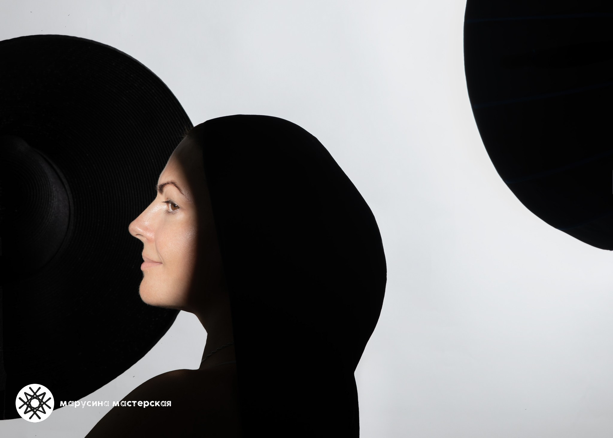 Ксения Мирная