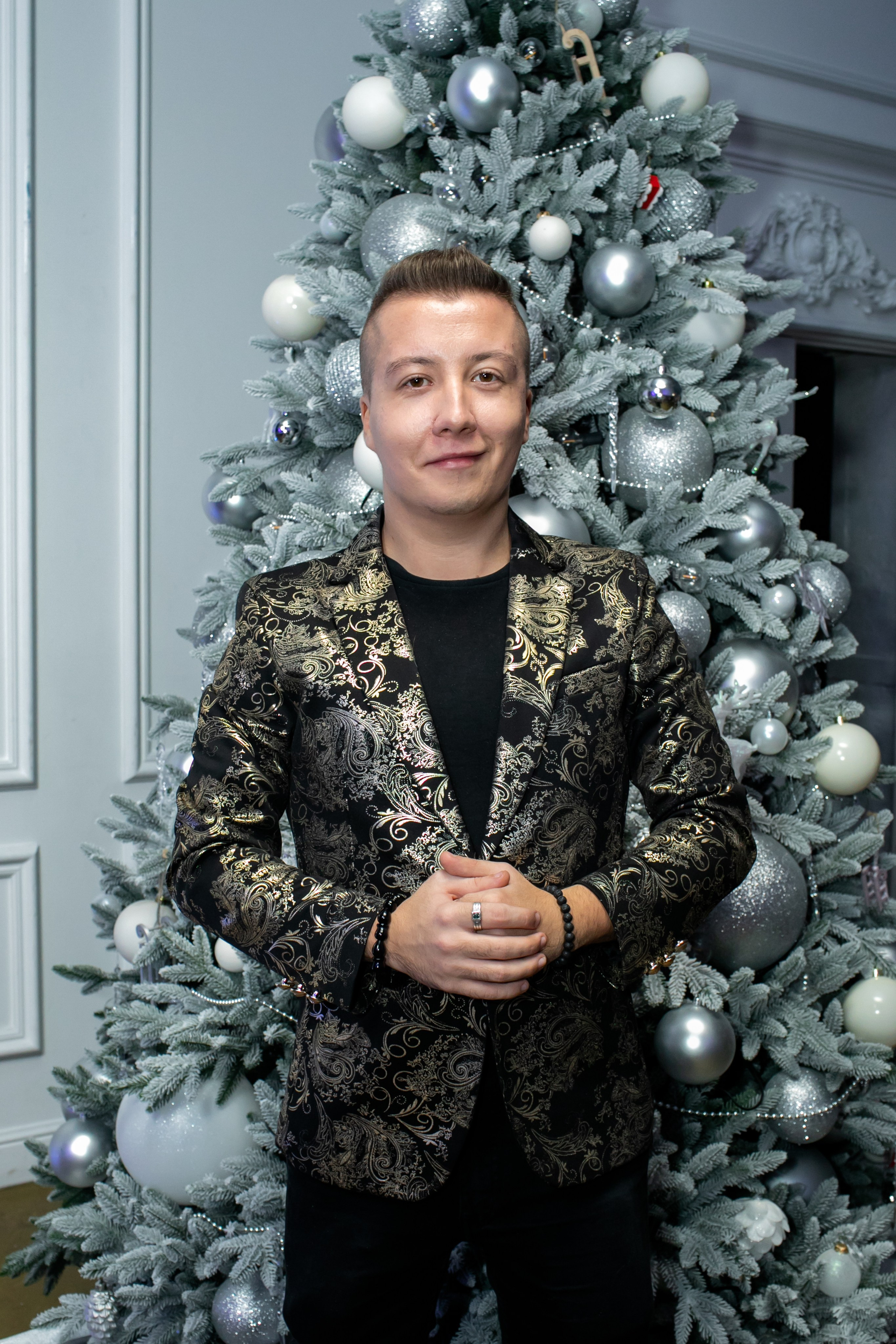 Клип Анны Калашниковой «Новый год» 2024. Art photographer Nino