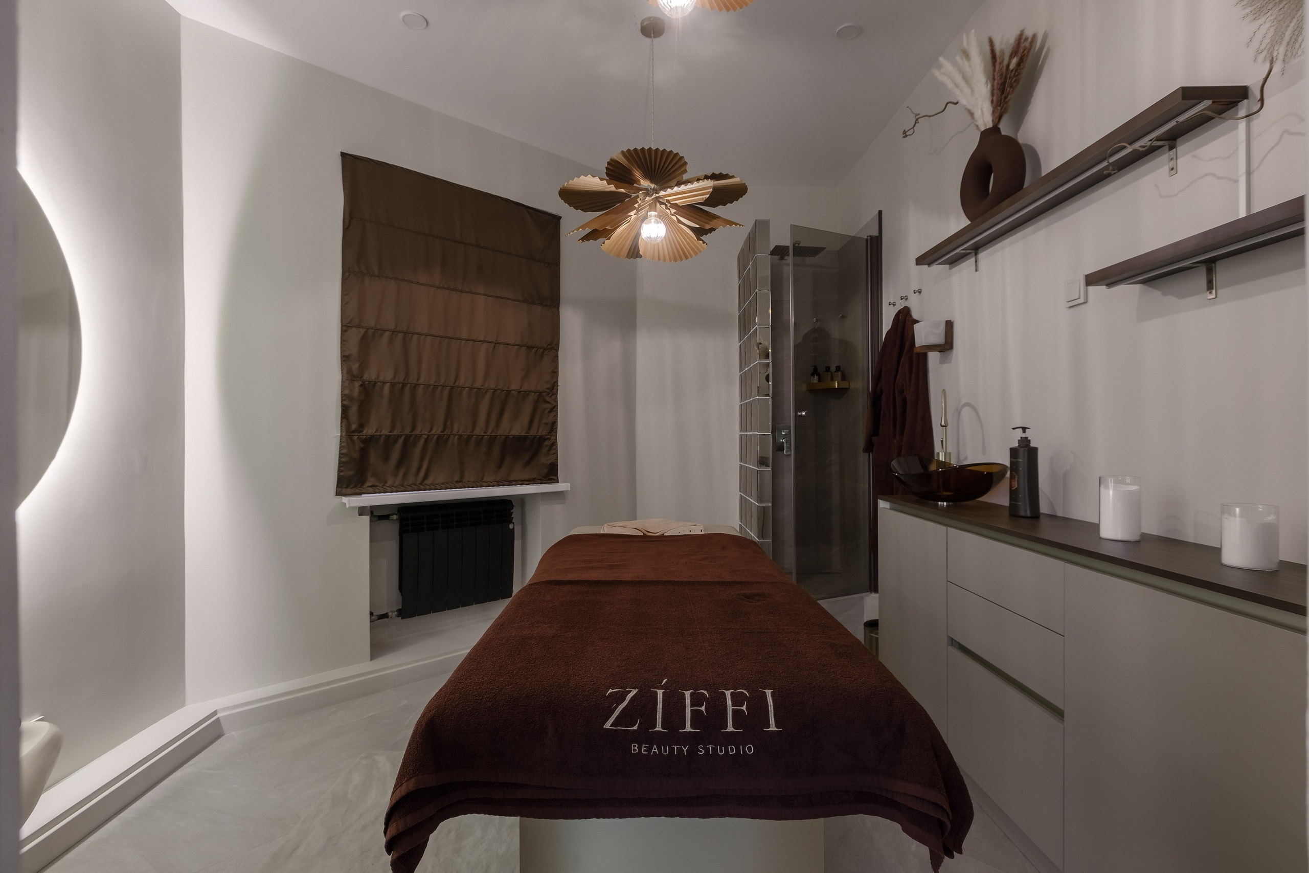 Интерьерная съемка салона красоты. Интерьерный фотограф в Москве Роман Потапов