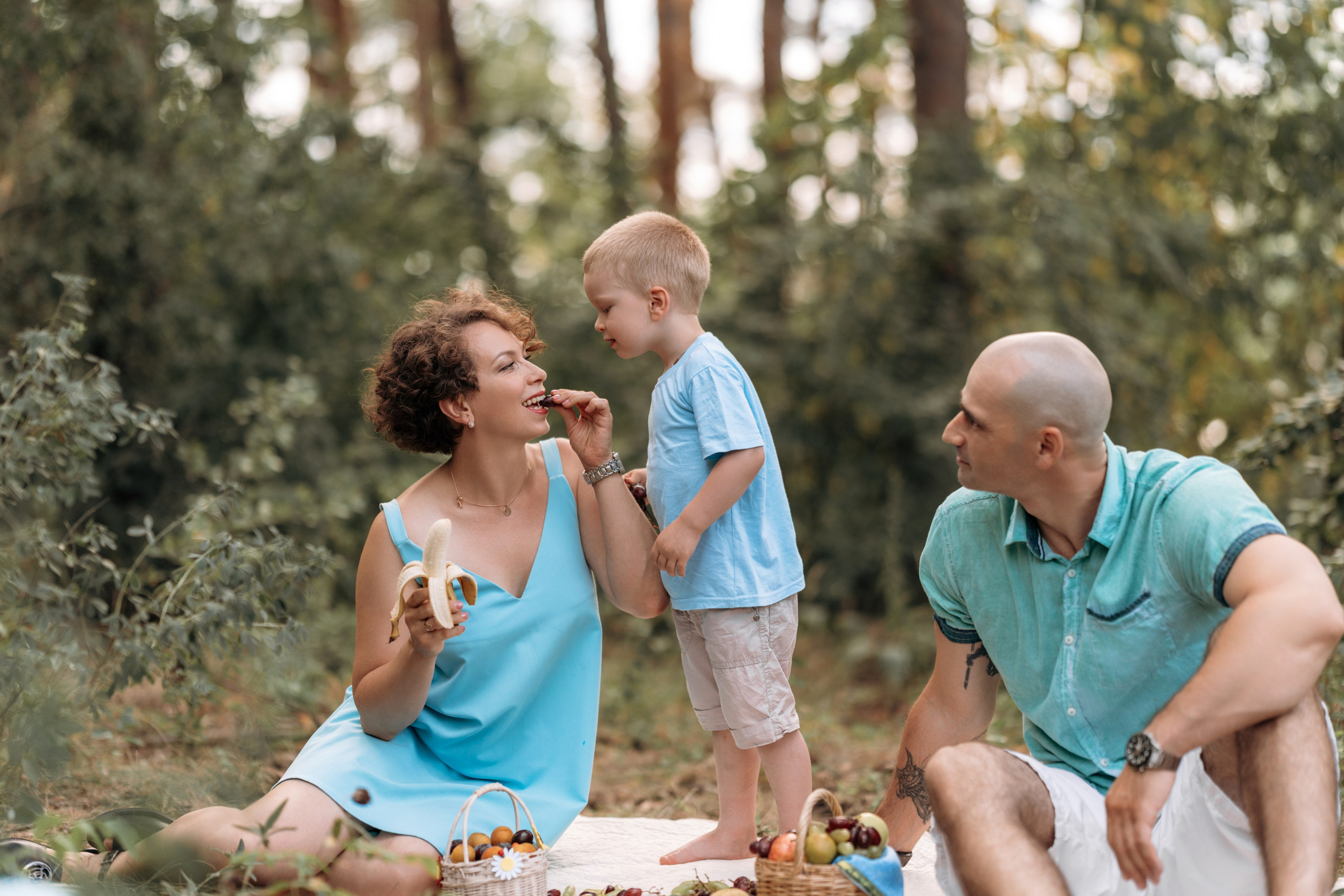 Семья на природе. Семейный и свадебный фотограф в Ульяновске Арина Авдеева