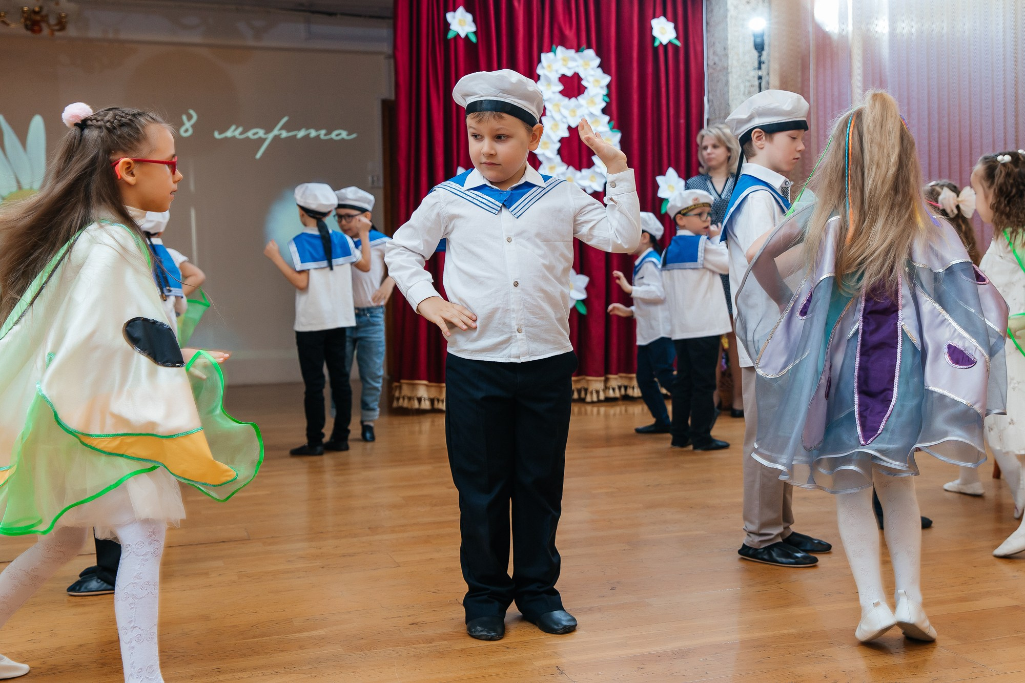 Детский сад № 93 — Утренник (10.03.2023). Свадебный и семейный фотограф Крамар Наталья