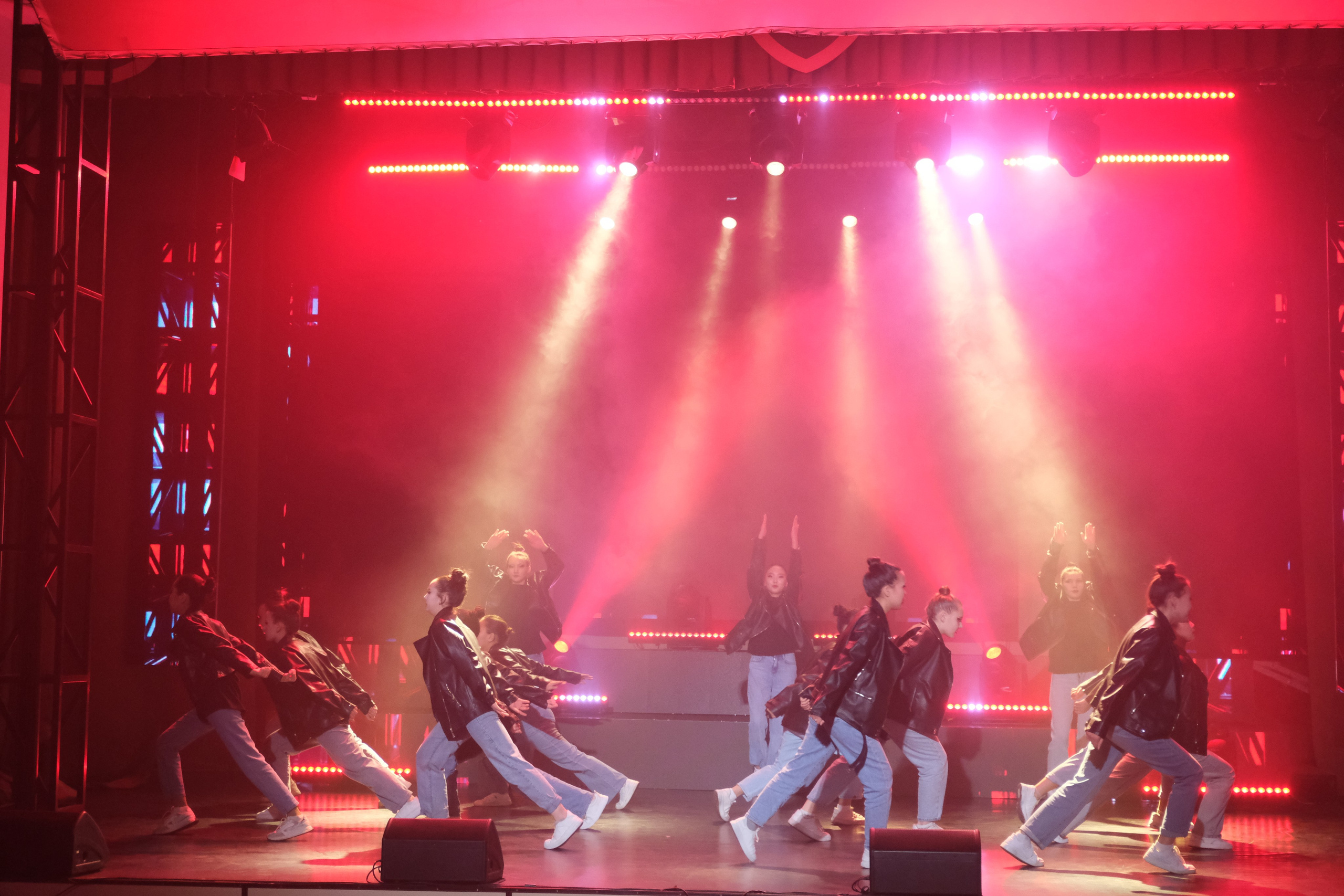 Концерт, посвященный 100-летию Хоринского района. Сэсэг — дочь степи | семейный фотограф