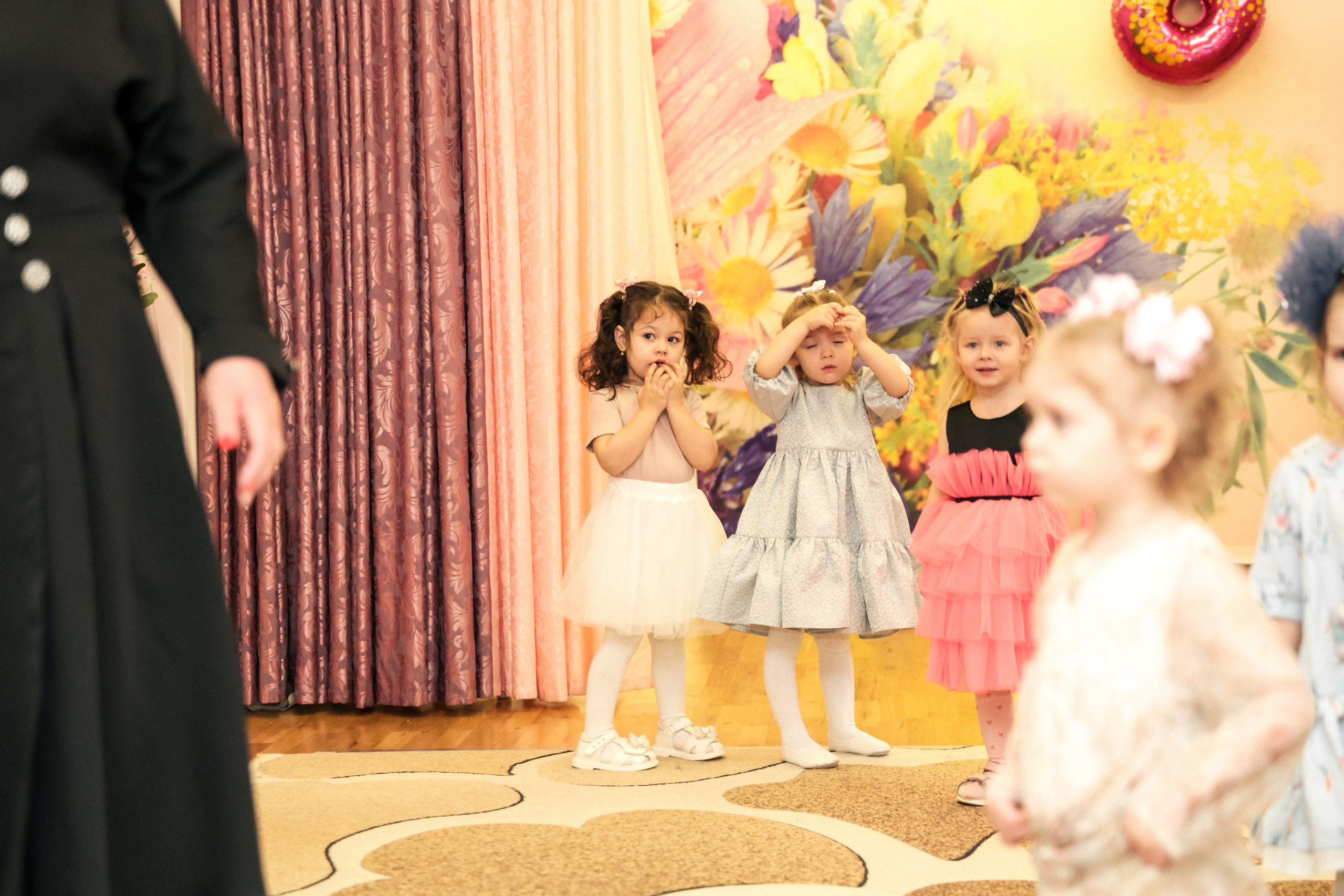 Детский садик. The EVL gallery