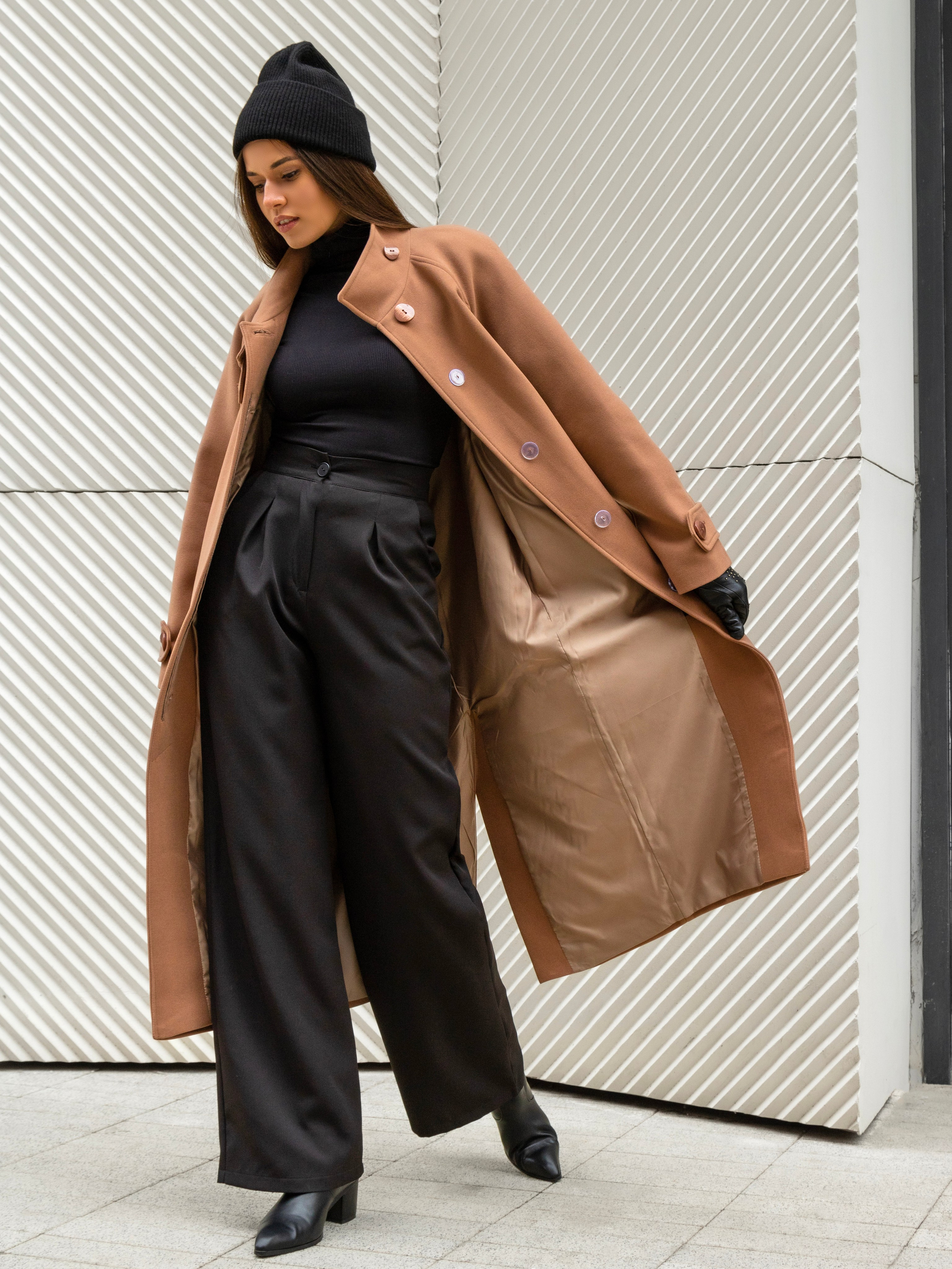 Пальто. Фотостудия для Wildberries Ozon