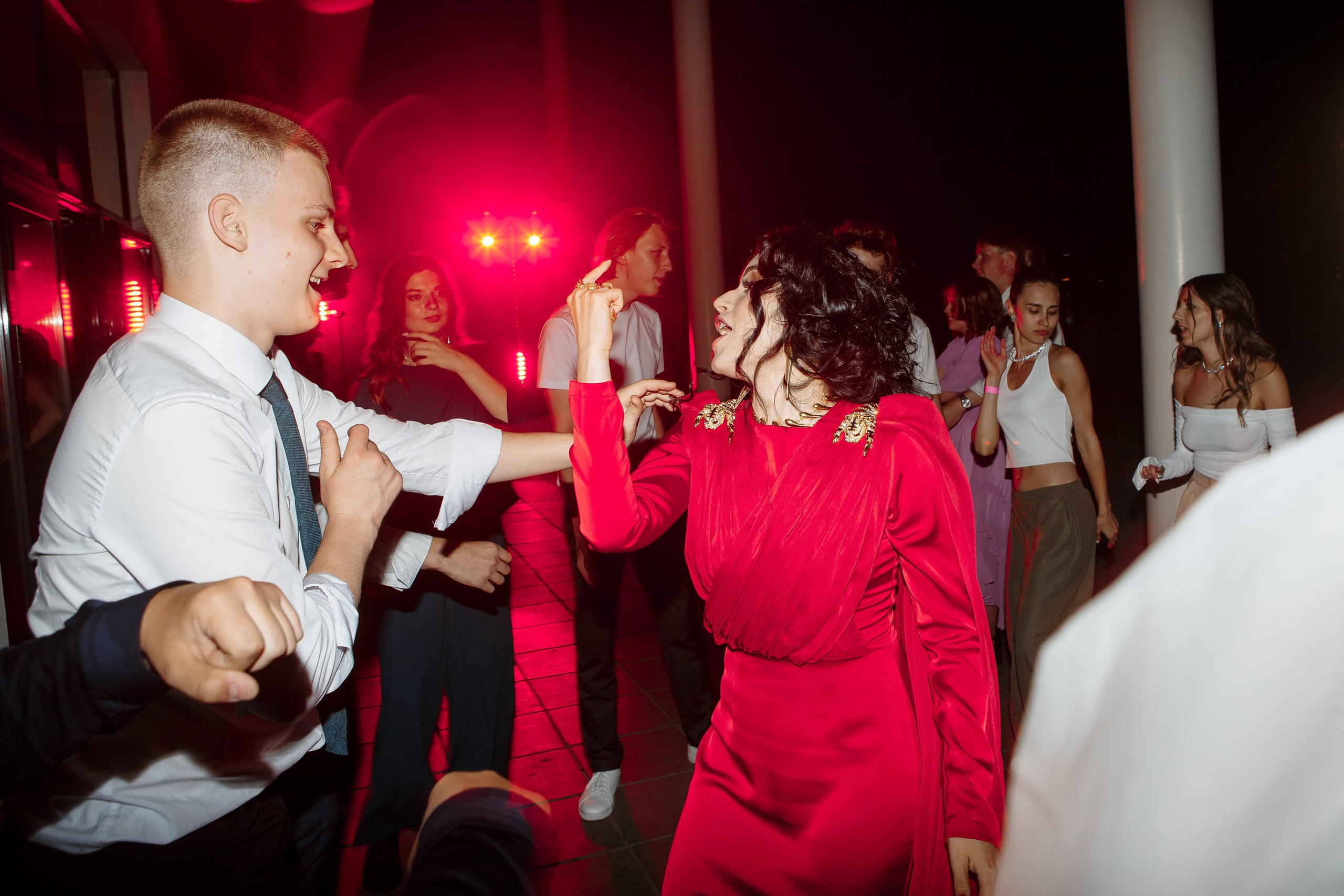 Выпускной Гимназия 12 2024 OpenHouse. Свадебный и портретный Фотограф в Липецке Дмитрий Котюков