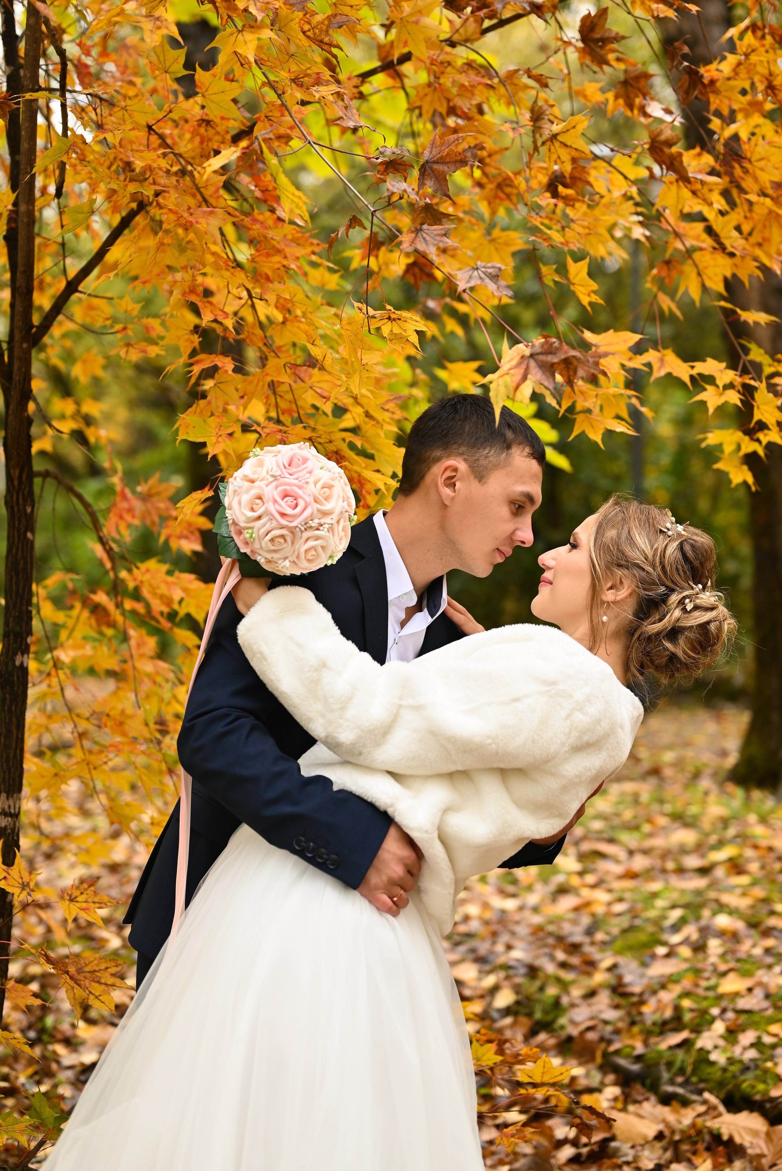 Свадьба Натальи и Ярослава (Регистрация брака + прогулка). Свадебный и семейный фотограф в Хабаровске Оксана Новикова